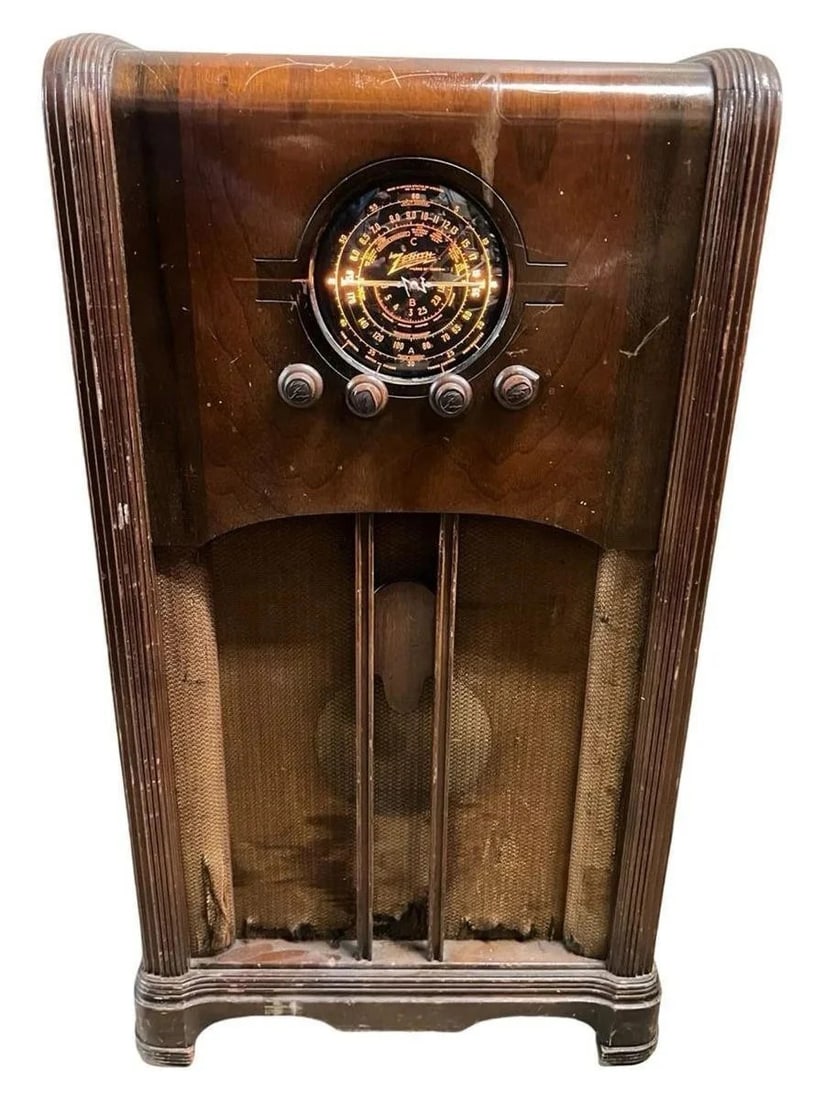Antique Zenith Long Distance Radio Floor Console (1 of 3)