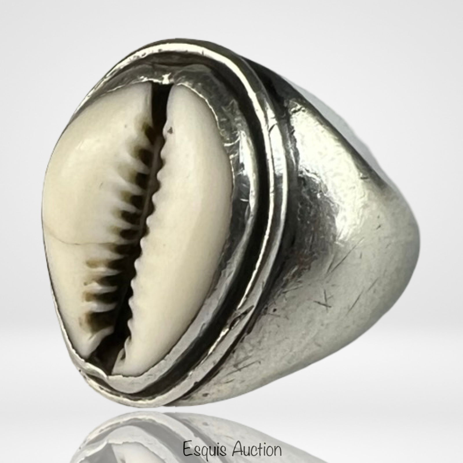 Massive Sterling Silver Cowrie Shell Ring (1 of 4)