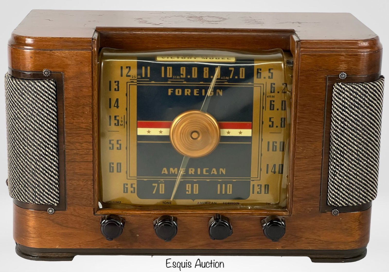 Crosley 63TJ "Victory Model" Tube Radio- 1945/46 (1 of 4)