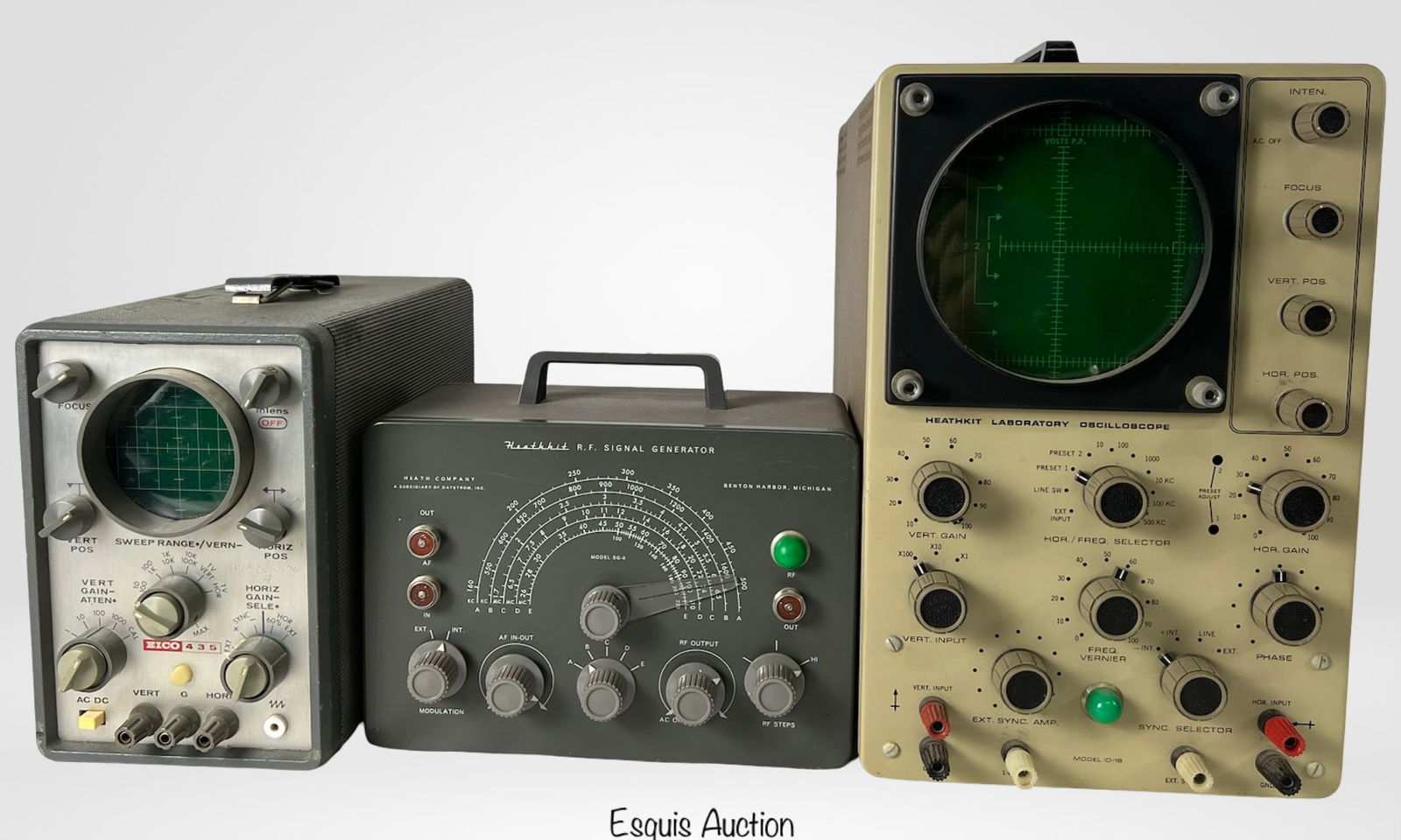 Vintage Radio Equipment- Heathkit Signal Generator (1 of 4)