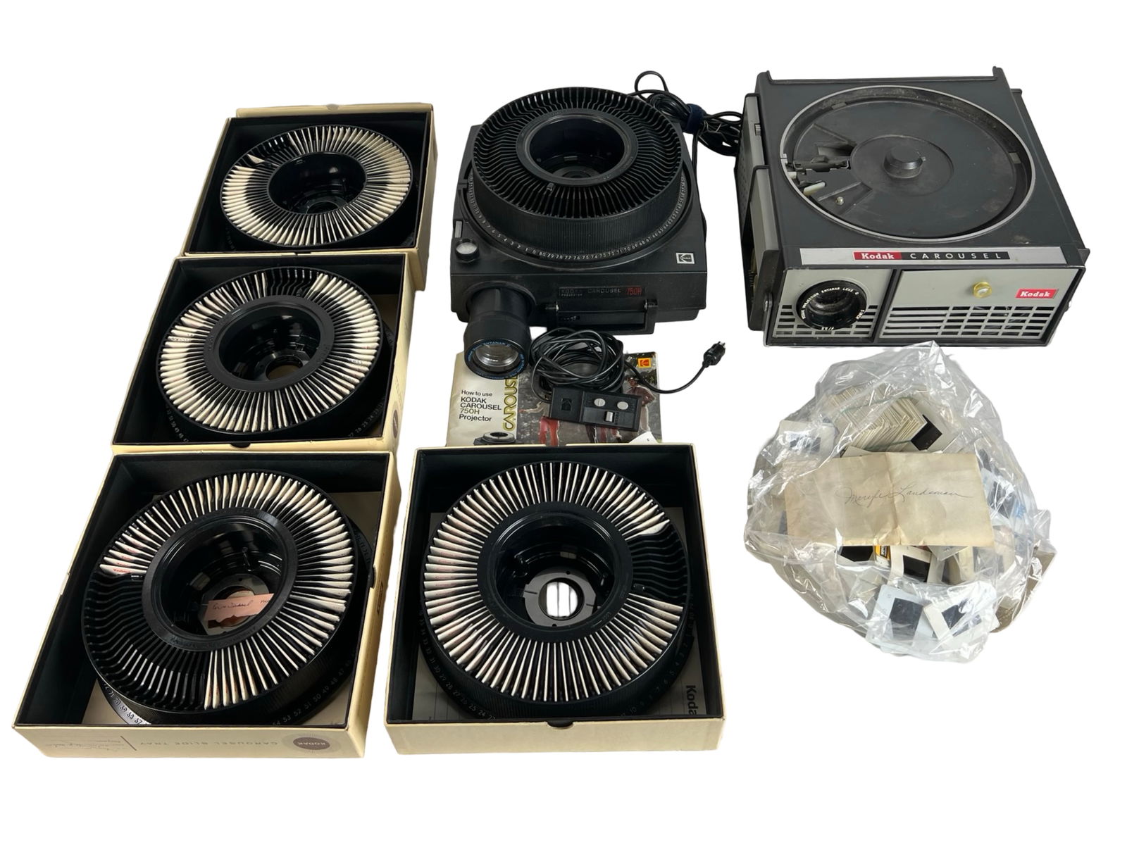 Vintage Home Slides Lot & Carousel Projectors (1 of 3)