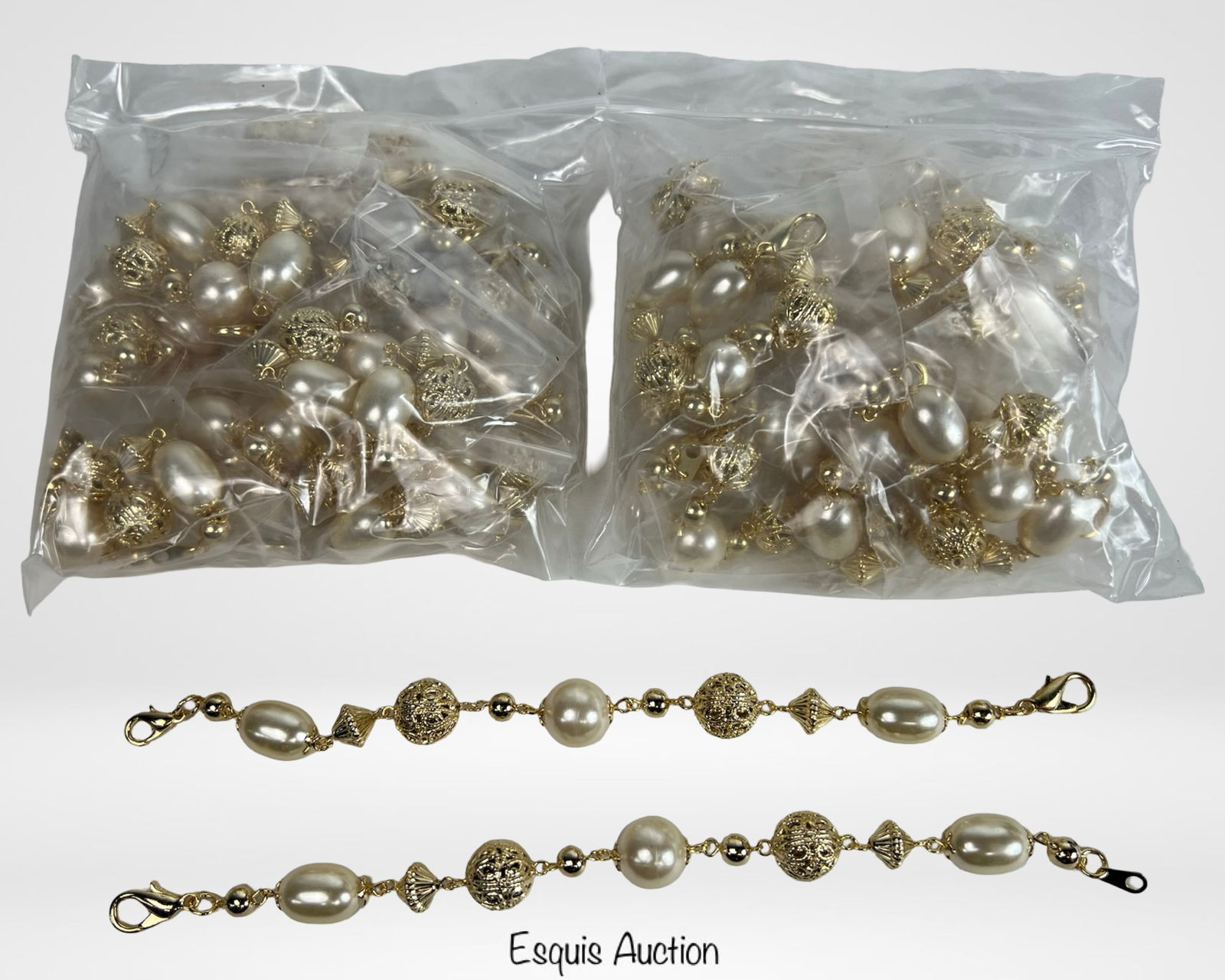 Two Dozen- Faux Pearl Costume Jewelry Bracelets (1 of 1)