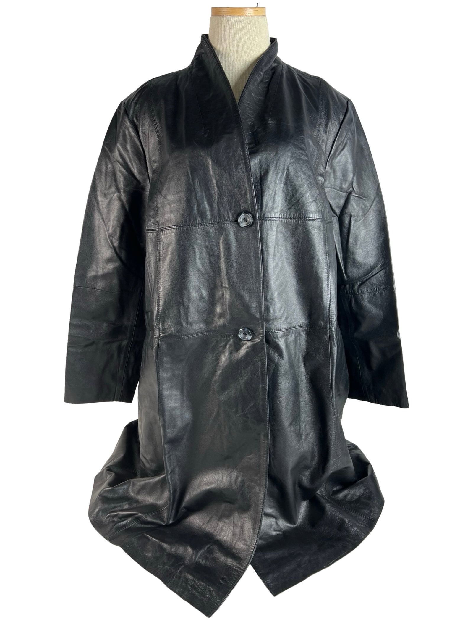 Jessica London Black Leather Coat - Size L NWT: Classic Jessica London genuine leather coat in a black finish. Designed with a clean open-front look, minimal collar, and two button closures. This versatile piece offers both elegance and comfort, pe