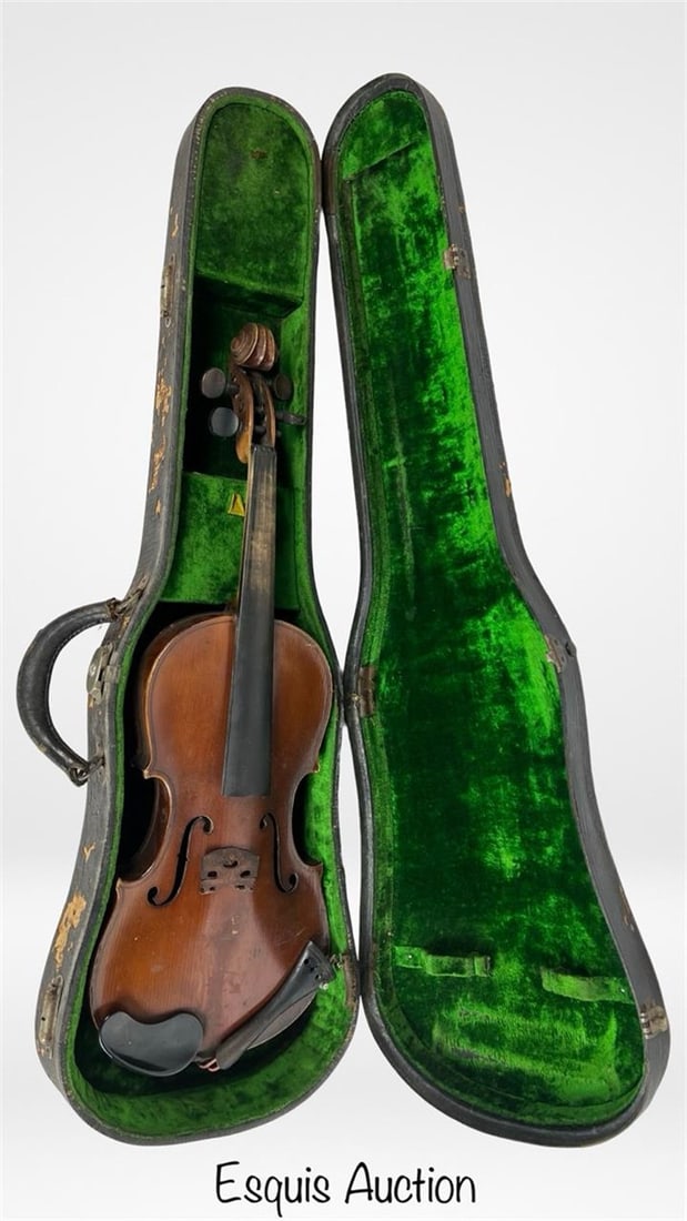 Vintage 1950s Suzuki 3/4 Violin in Case (1 of 4)