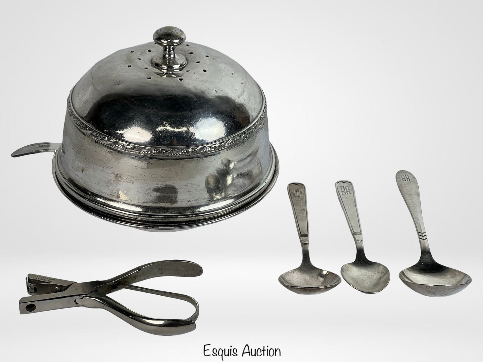 Burlington & Pennsylvania Railroad Dining & Con: A remarkable grouping of authentic American railroad collectibles, headlined by a silverplate covered serving dish by Mulholland Brothers Inc., stamped "C.B.&Q.R.R. Co." for the Chicago, Burlington &