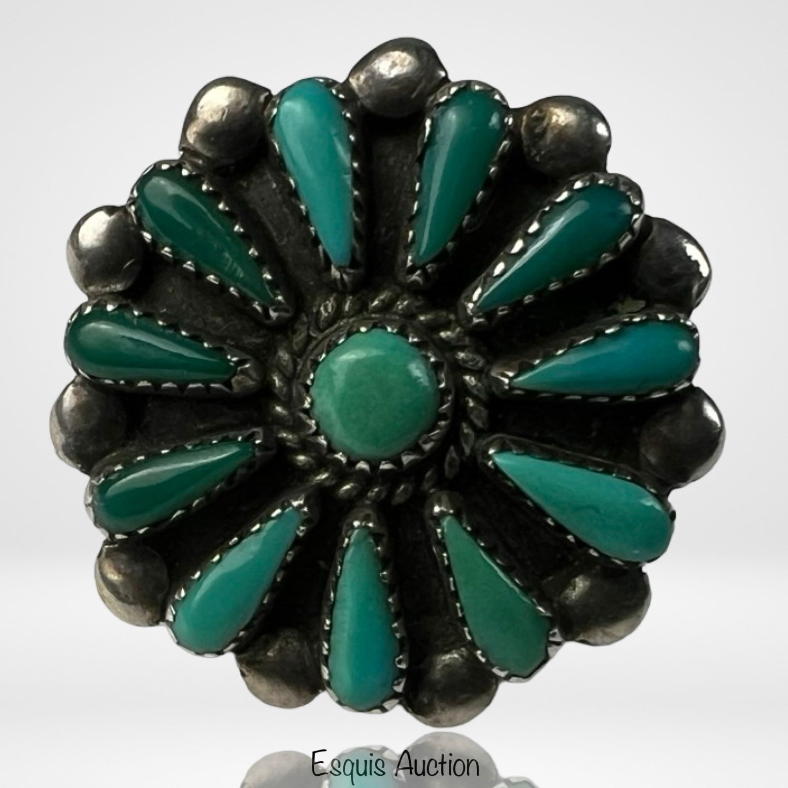 Zuni Petit Point Turquoise Sterling Silver Ring (1 of 4)