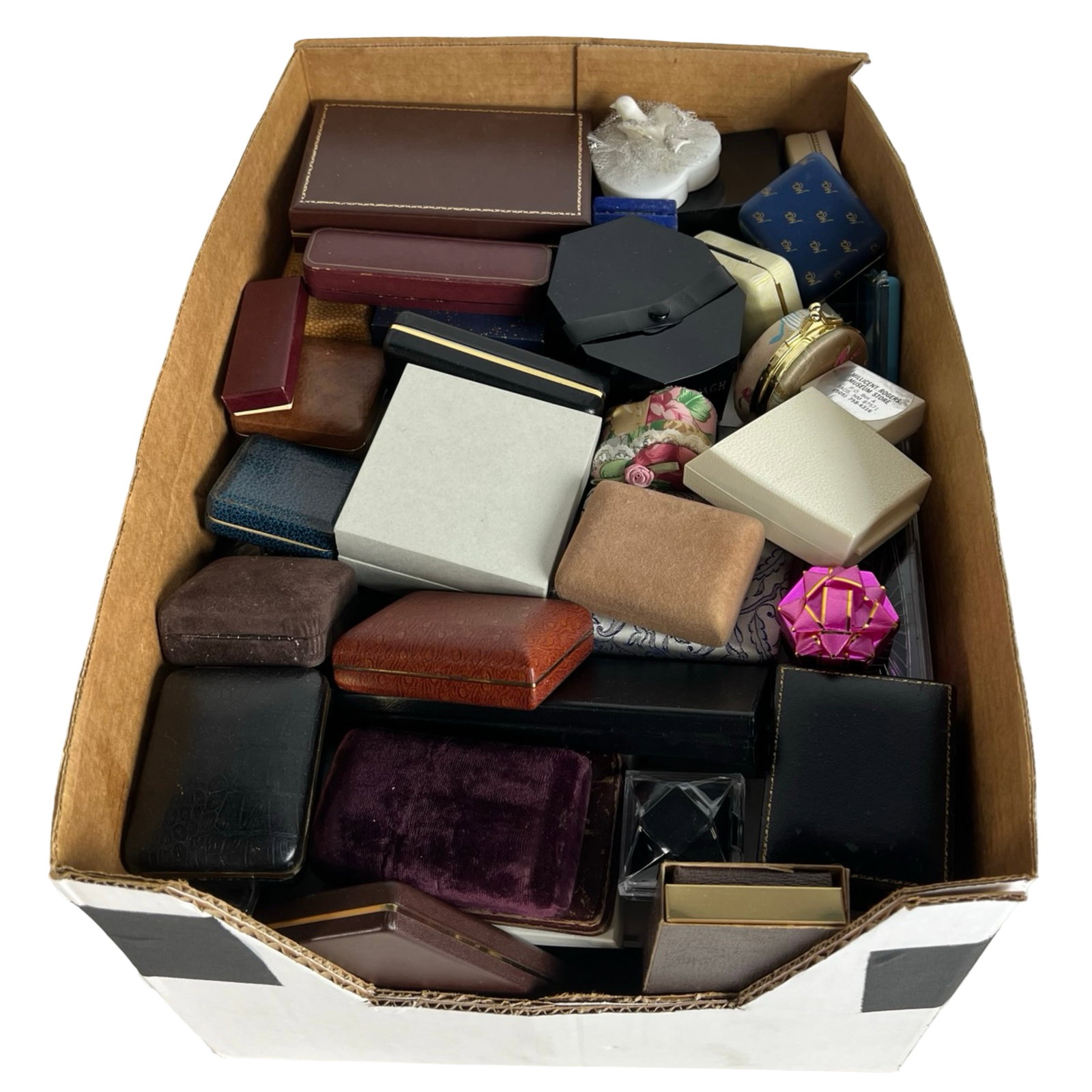 Large Assortment of Jewelry & Ring Boxes: Large Assortment of Jewelry & Ring Boxes. All empty.