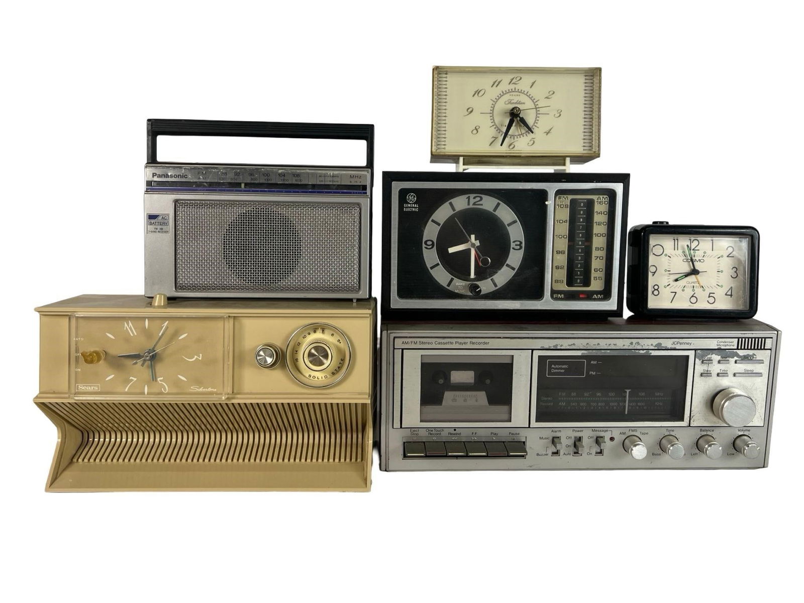 Vintage Clocks, Radios & Stereo Electronics (1 of 3)