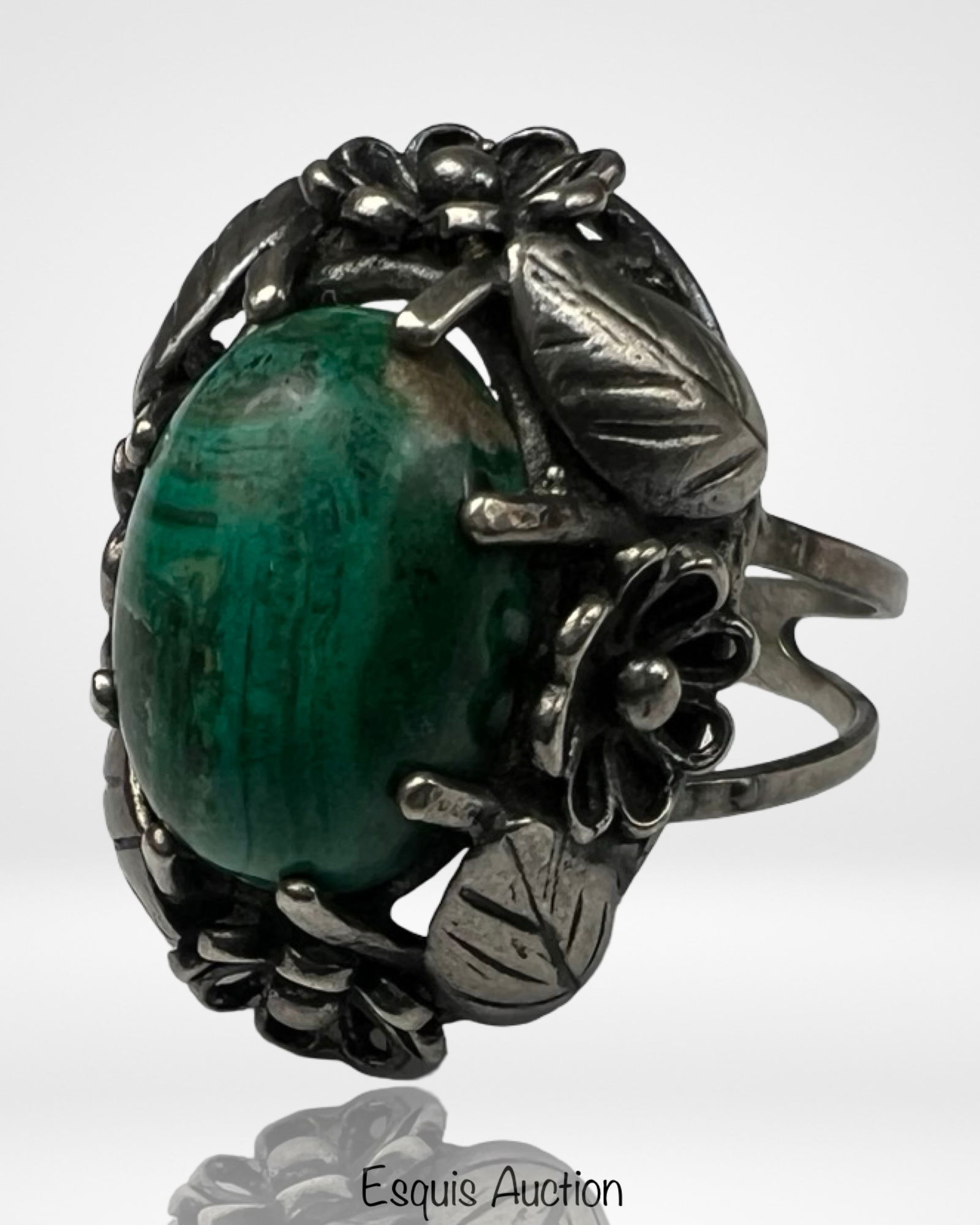 Sterling Silver Lady's Ring with Malachite (1 of 4)