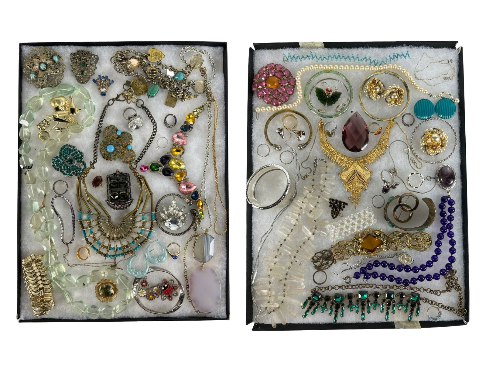 Assortment of Vintage Jewelry (1 of 9)