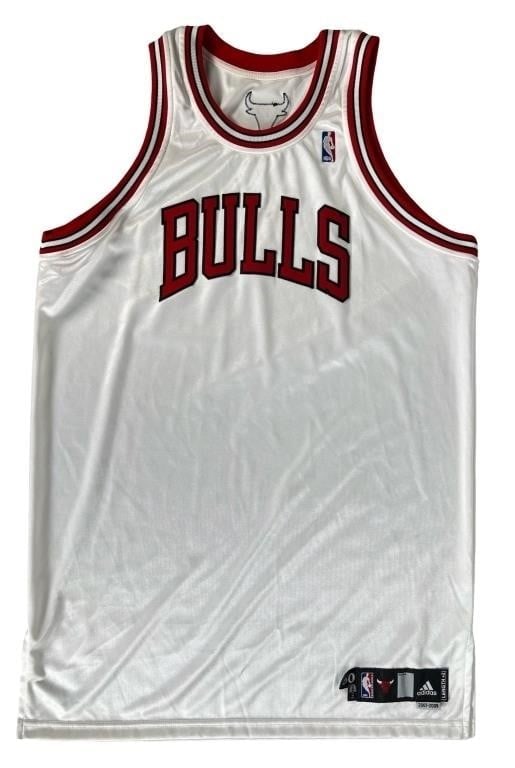 Chicago Bulls Adidas Basketball Jersey Size 50: Chicago Bulls Adidas Basketball Jersey. No Name. Size 50. Good Condition.
