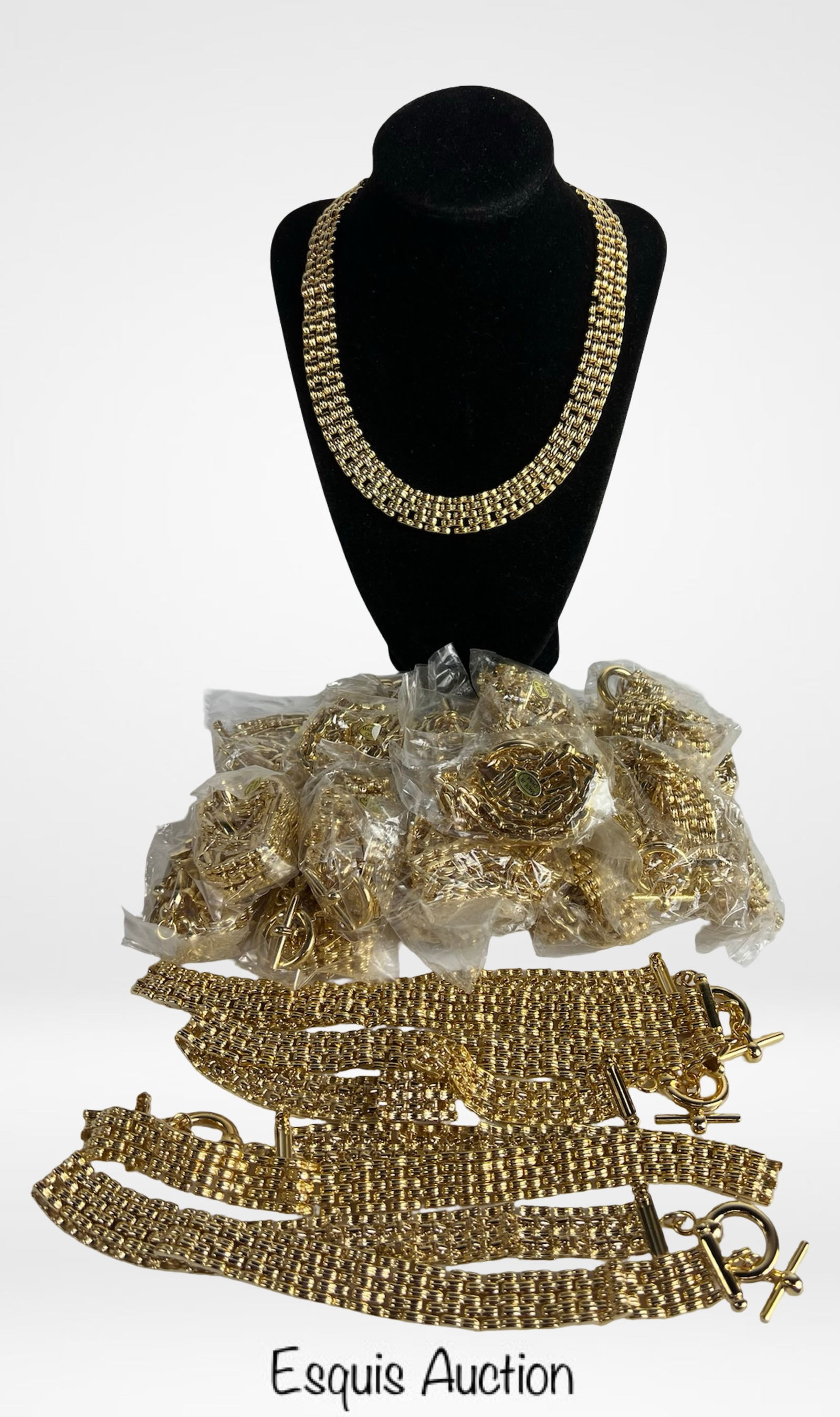 22 Gold-Tone Chain Necklaces (1 of 1)