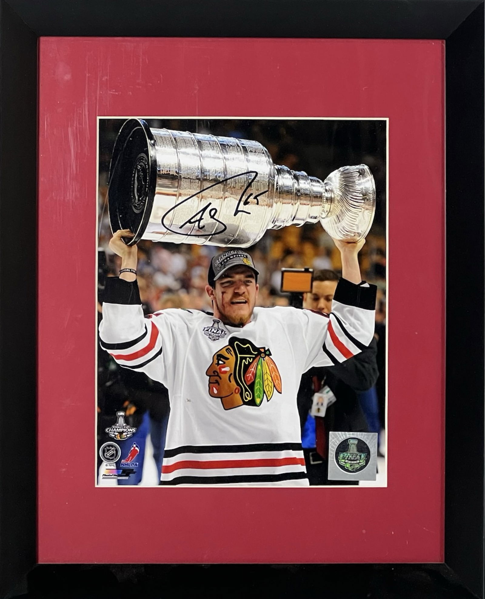 Andrew Shaw Blackhawks Signed Photograph (1 of 2)