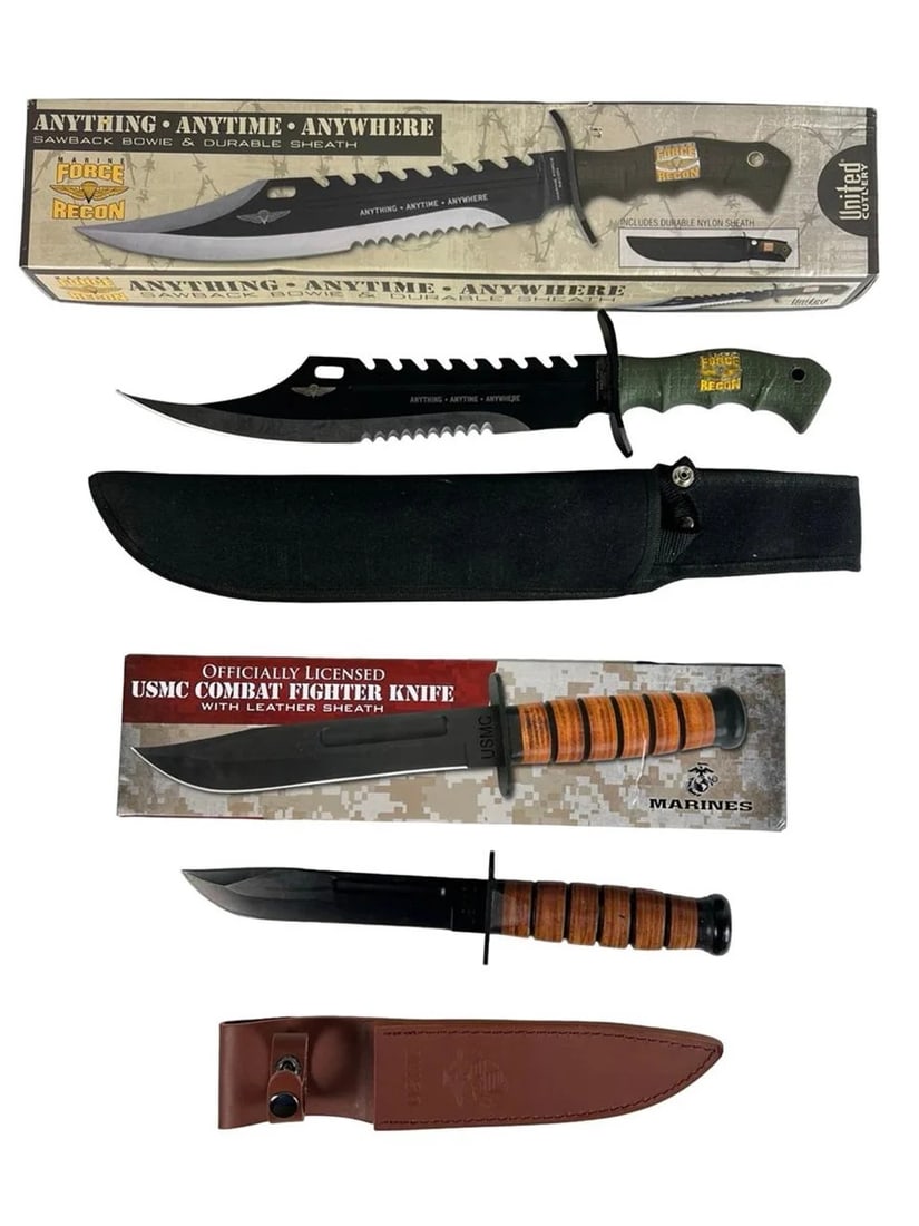 Tactical Bowie Knives - USMC Combat & Force Recon: Pair of tactical bowie knives including a 16 1/2" sawback survival knife with "Anything Anytime Anywhere" etched blade and nylon sheath, modeled in the style of Army Force Recon by United Cutlery. Als