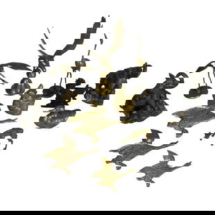 Lot of Vintage Brass & Metal Animal Figurines: Charming collection of brass and mixed-metal animal sculptures including flying geese wall hangings, cranes, and an eagle in flight. The lot also features elephants, a rooster, a deer, a rabbit, a