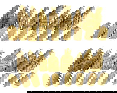 British Museum Isle of Lewis Medieval Chess Set: Authentic reproduction of the iconic Lewis Chessmen, inspired by the original 12th-century pieces discovered on the Isle of Lewis in Scotland. This complete set includes finely molded figures