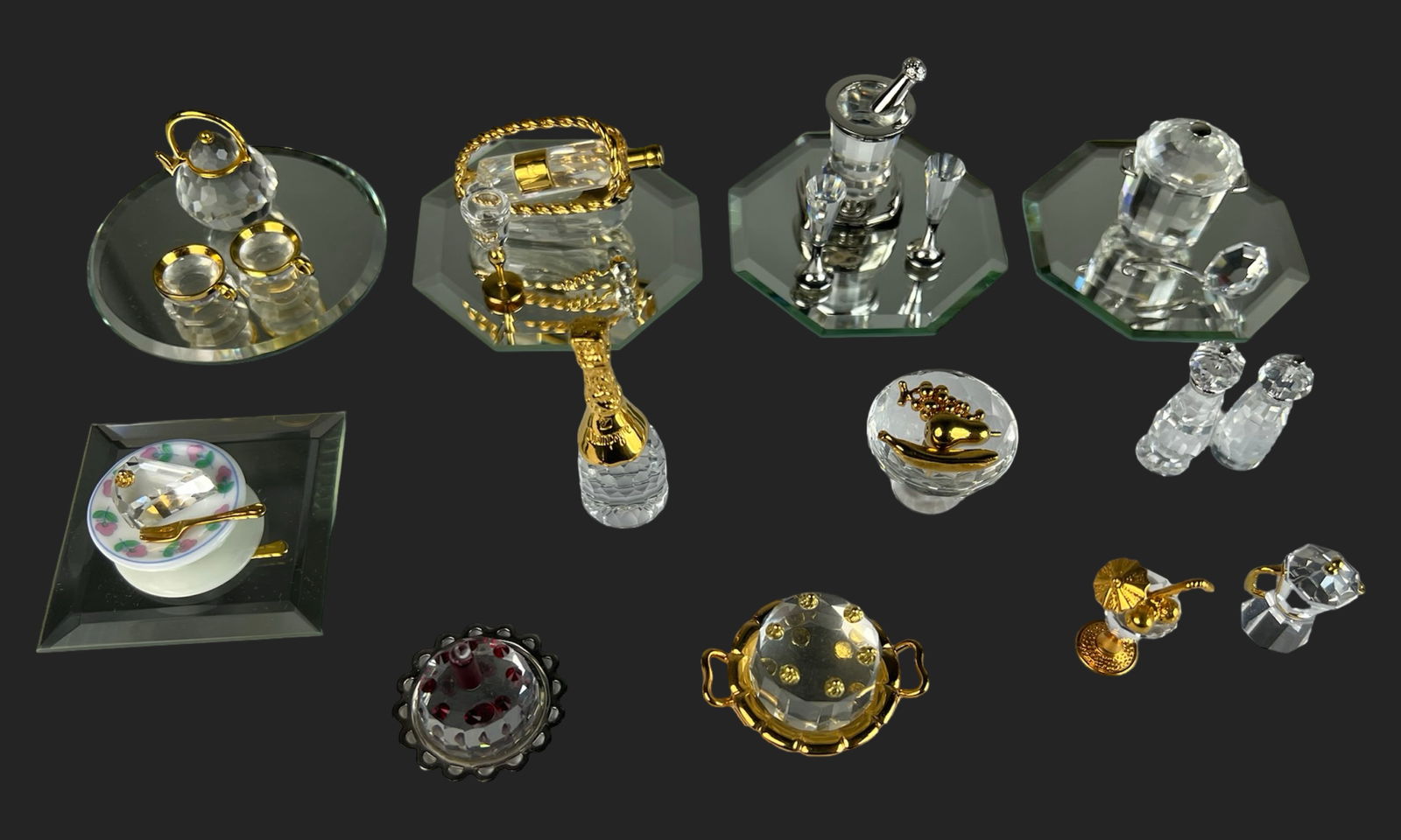 Swarovski Art Crystal Dining Table Miniatures (1 of 6)
