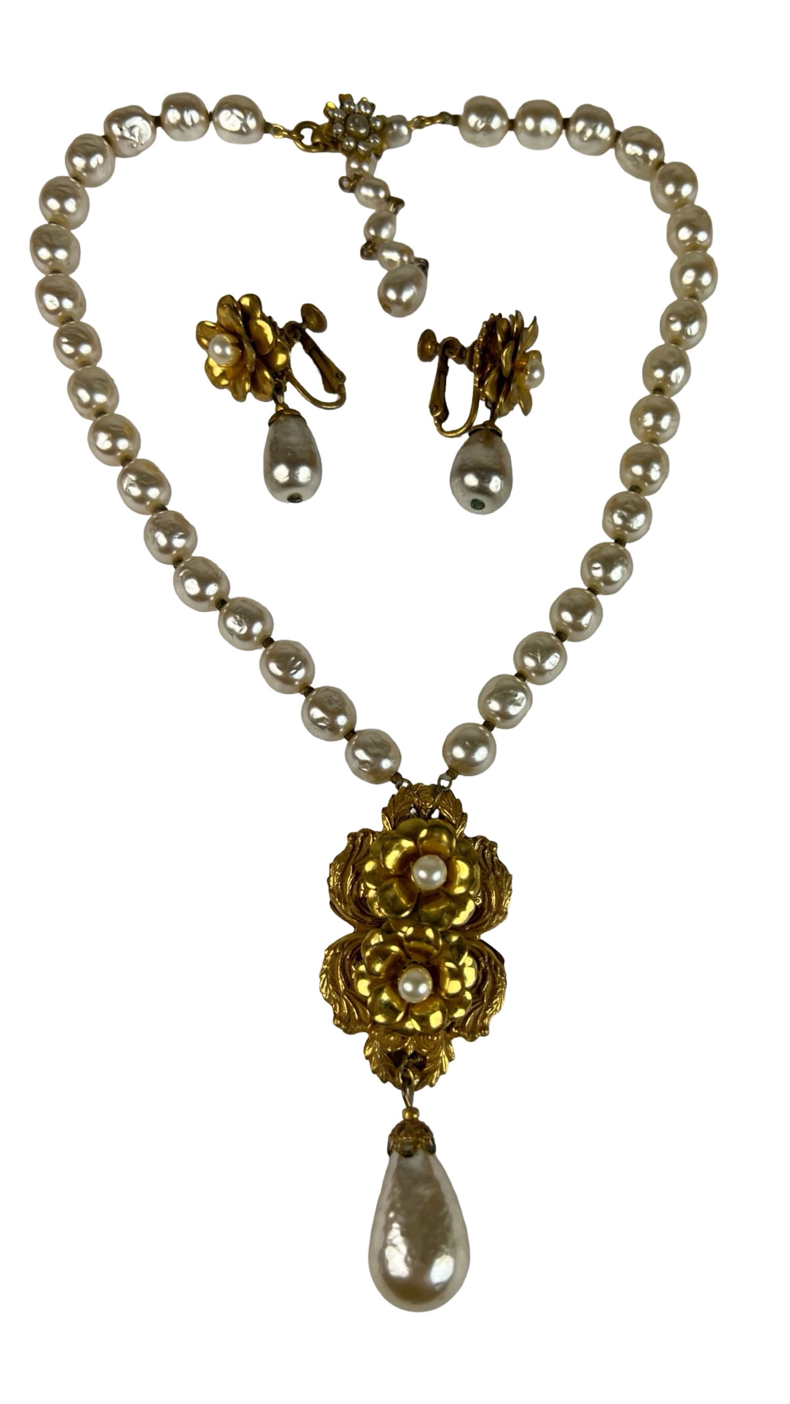 Miriam Haskell Baroque Pearl Drop Necklace & Earri: Elegant and richly detailed vintage Miriam Haskell parure dating to the 1940s, featuring her iconic hand-assembled baroque glass pearls and ornate Russian-gold-tone filigree scrollwork. The necklace s