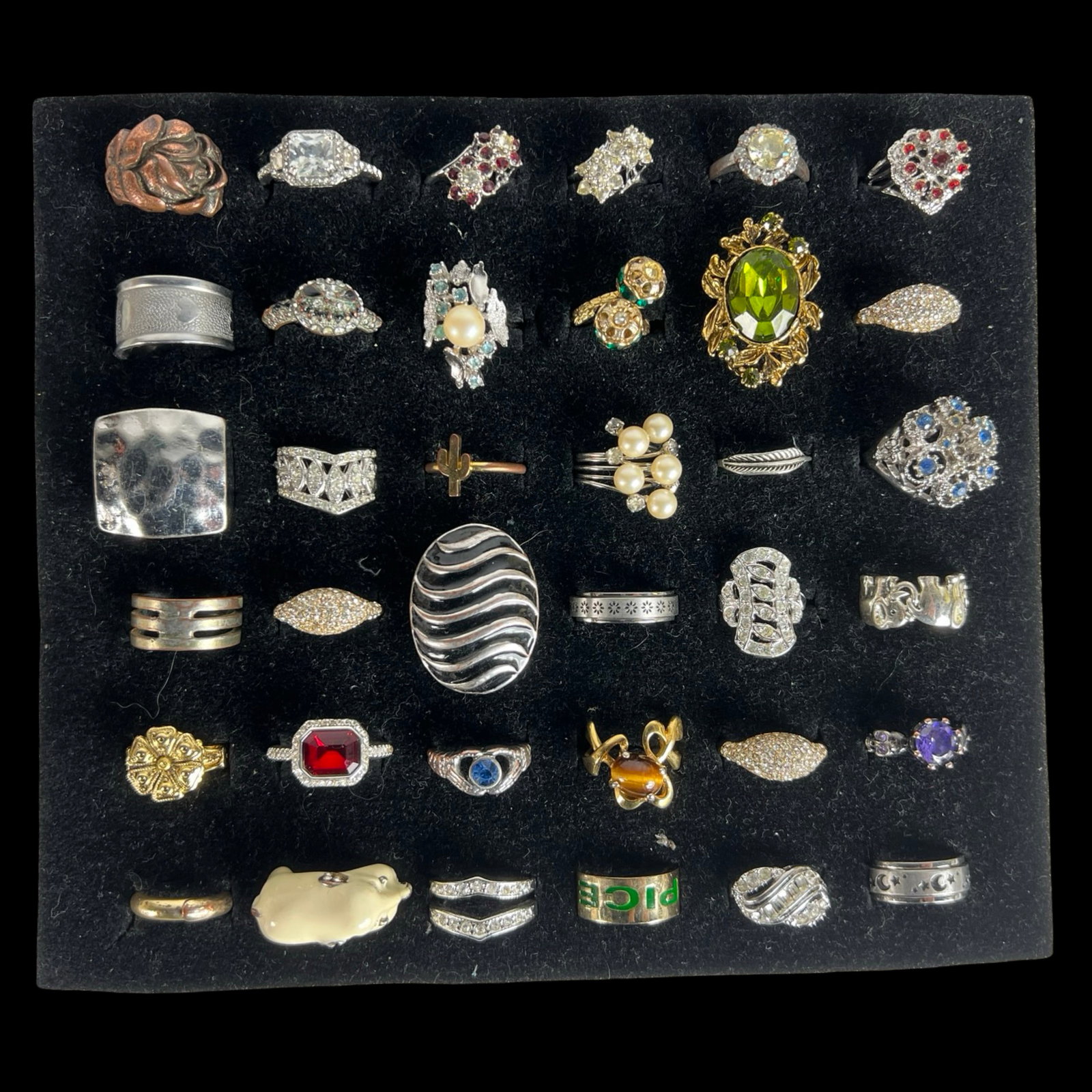Elegance for Every Finger- 36 Lady's Rings: Indulge in the allure of elegant adornments with this exquisite Collection of 36 Various Lady's Rings. From timeless classics to contemporary statements, this assortment caters to diverse tastes, offe