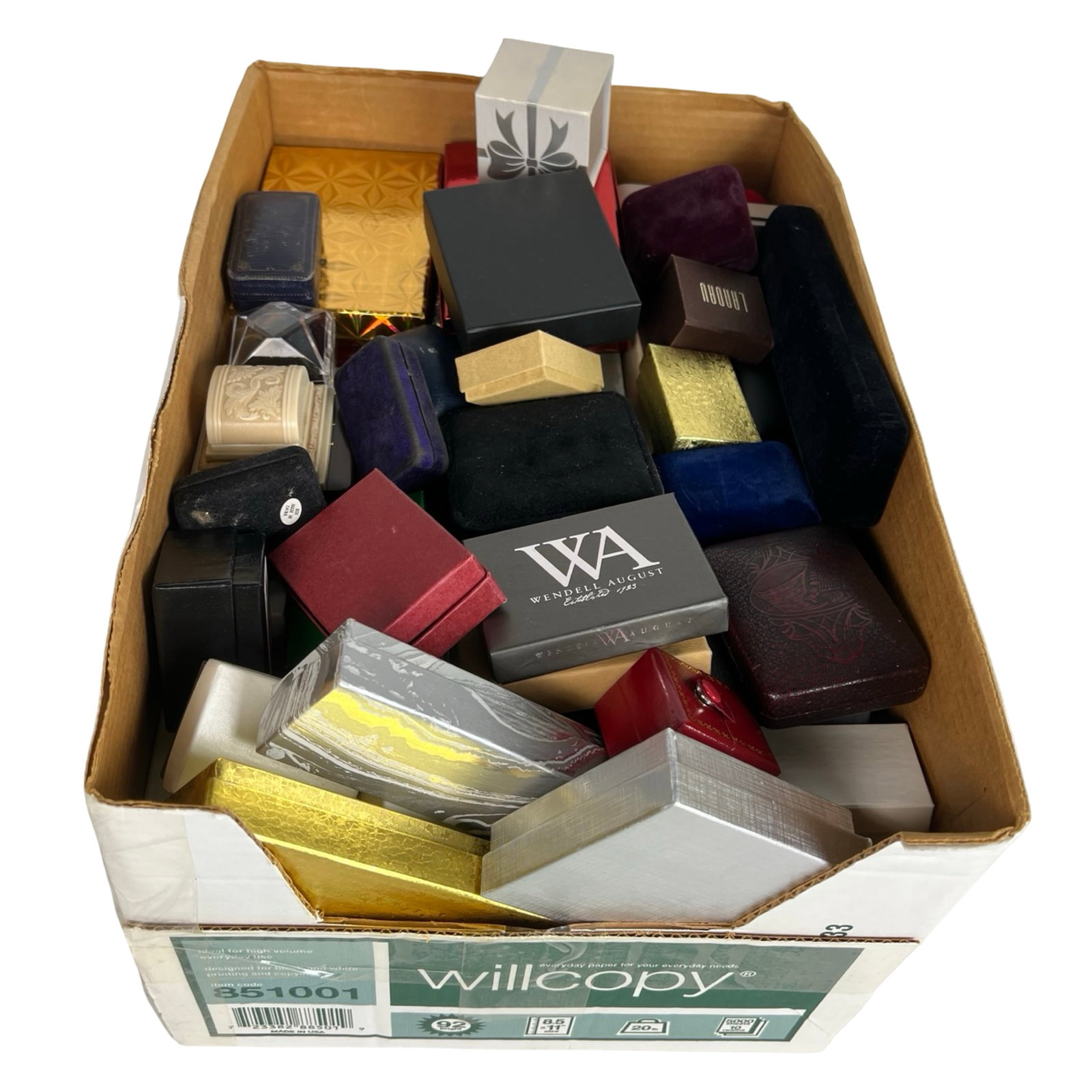 Large Assortment of Jewelry & Ring Boxes: Large Assortment of Jewelry & Ring Boxes. All empty.