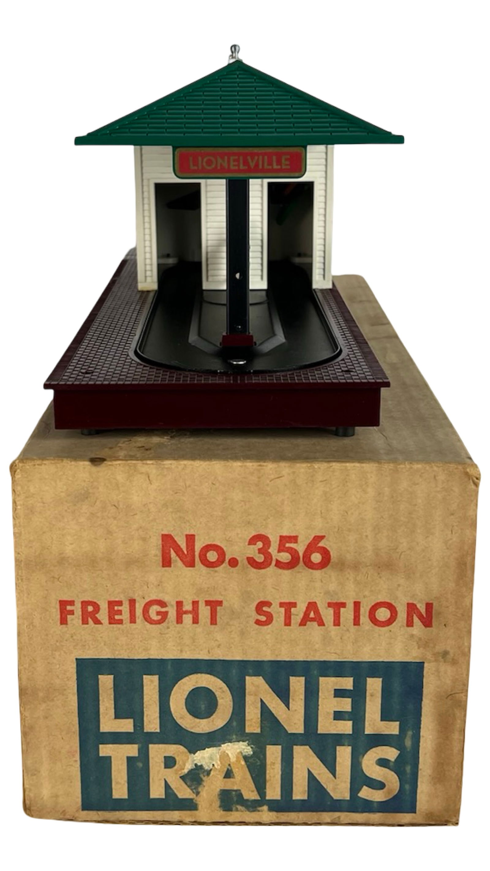 Lionel No. 356 Automatic Freight Station w/ Box (1 of 3)
