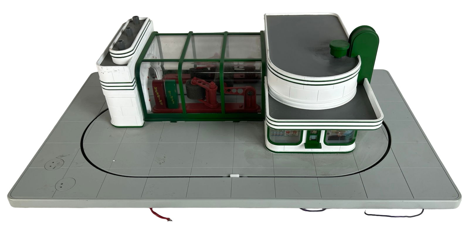 MTH RailKing 30-9104 "Speedee" Operating Car Wash (1 of 3)