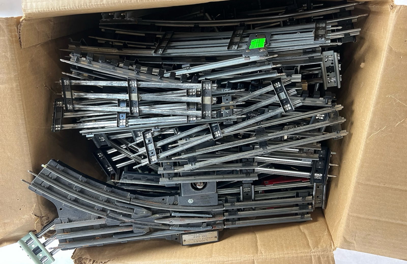 Large Box of Vintage Lionel O-Gauge Train Tracks (1 of 2)