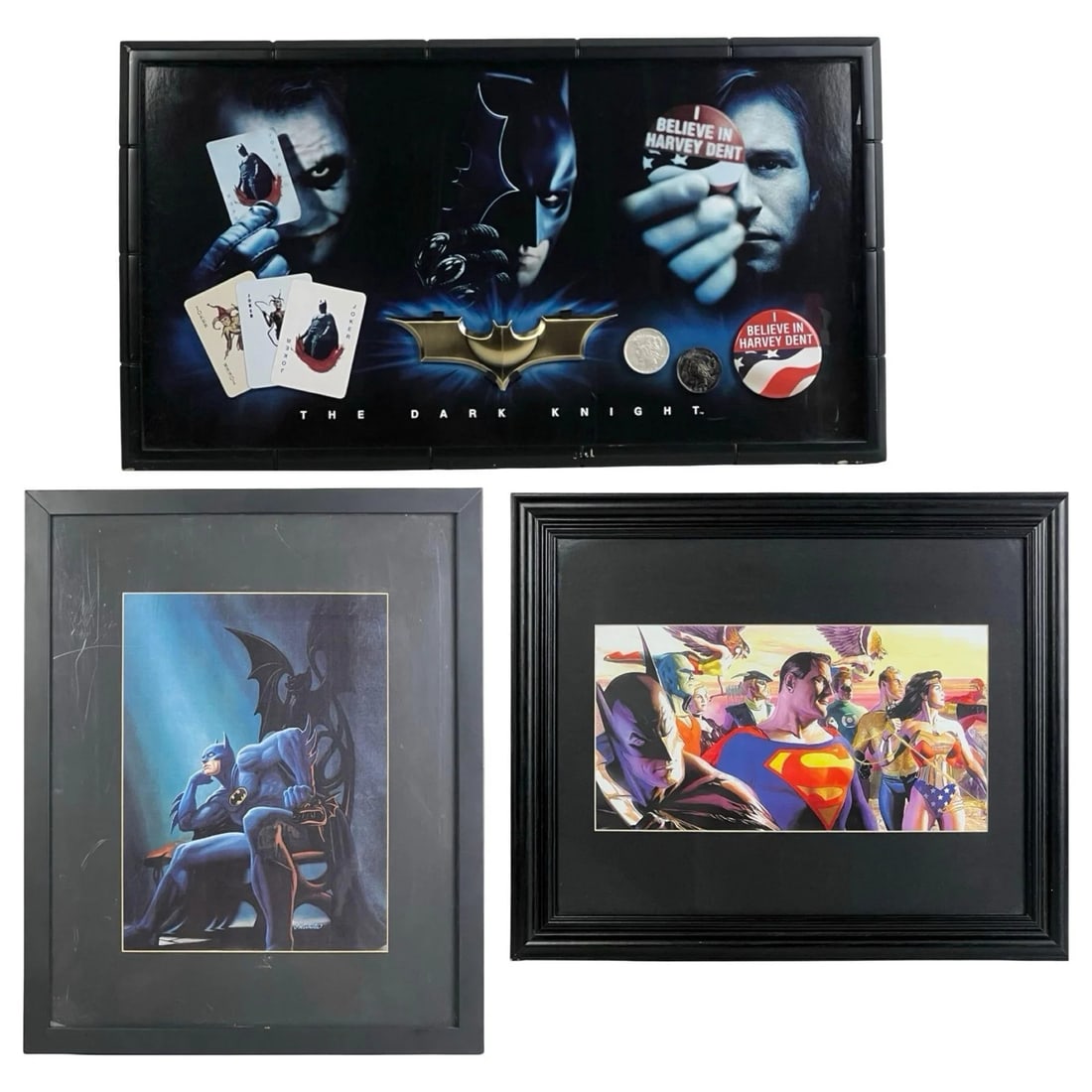 The Dark Knight Prop Replica Set & DC Art Collecti (1 of 6)