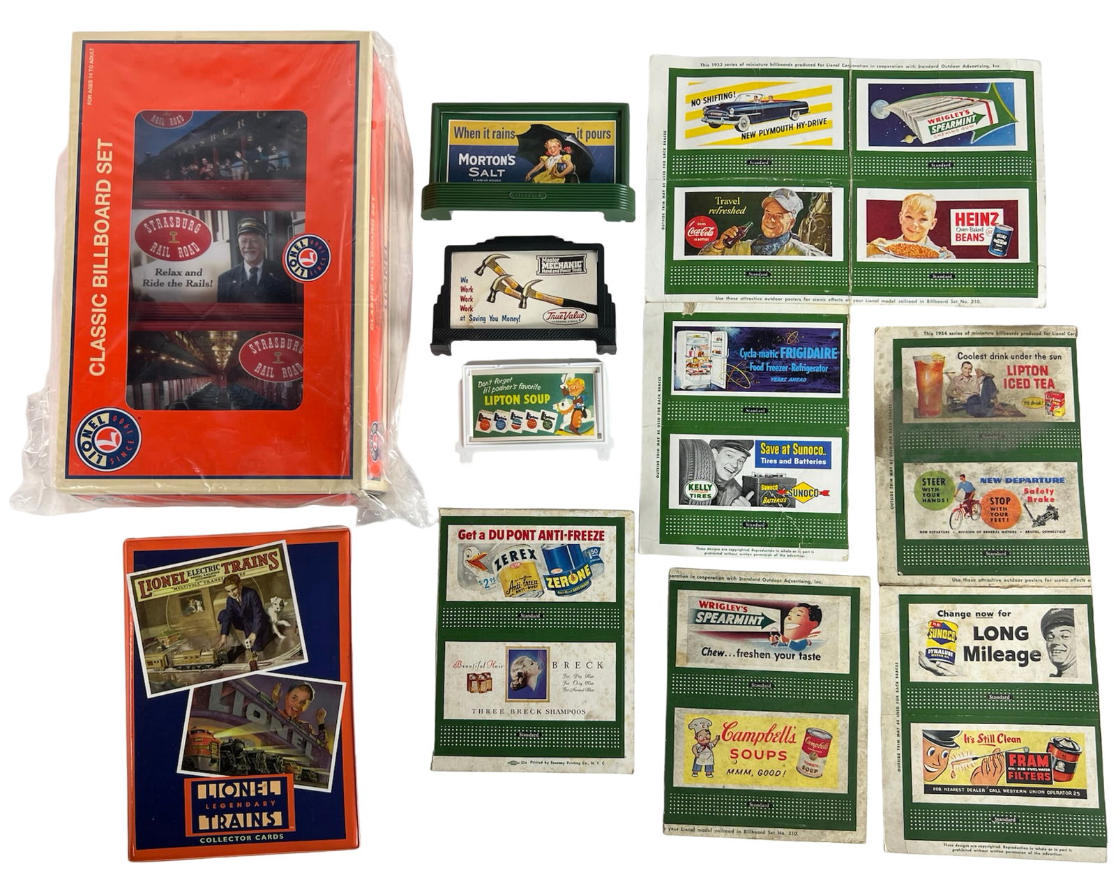 Lot of Vintage Lionel Billboards & Card Album (1 of 5)