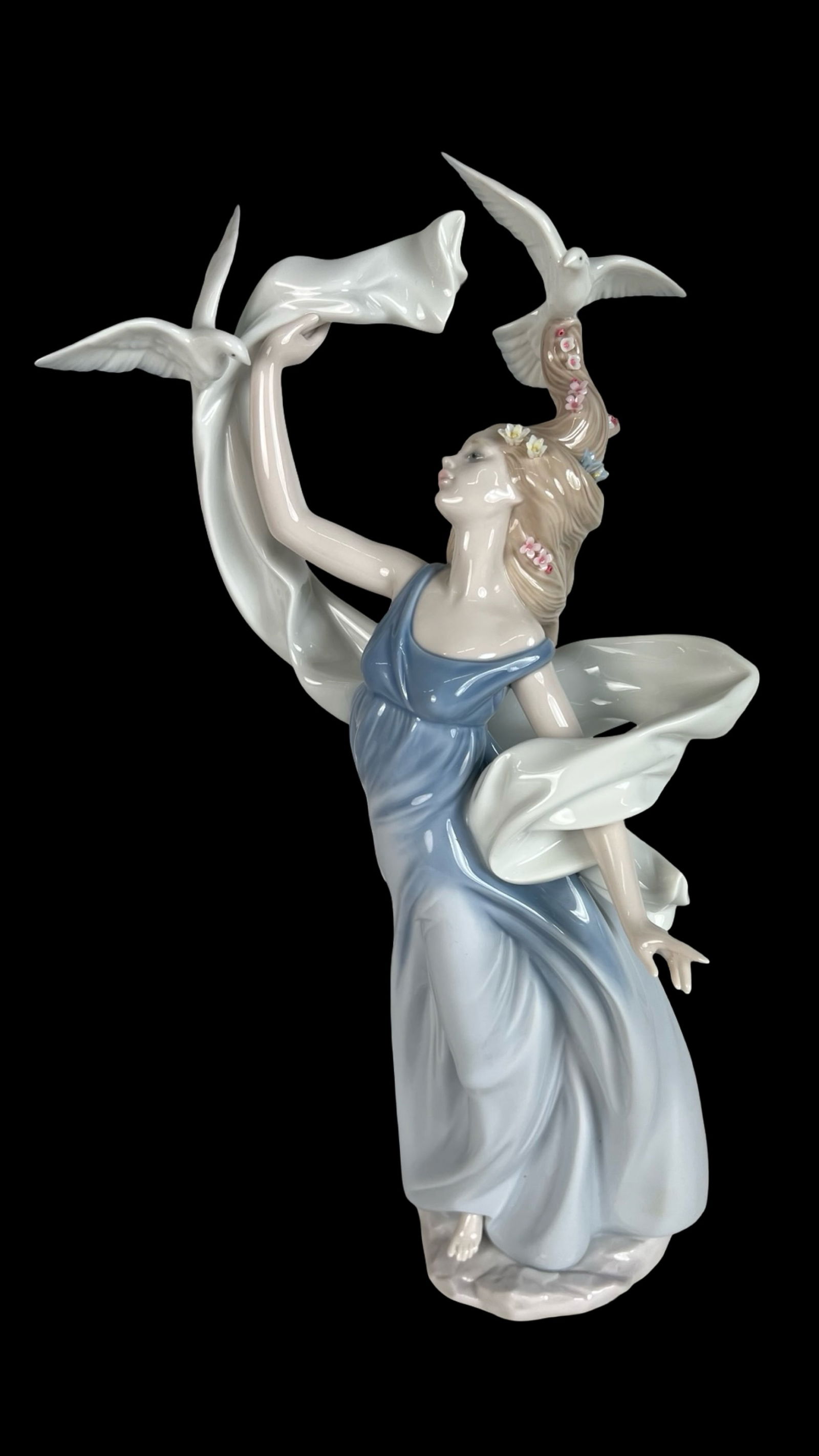 Lladro  "New Horizons" Porcelain Figurine 6570 (1 of 6)
