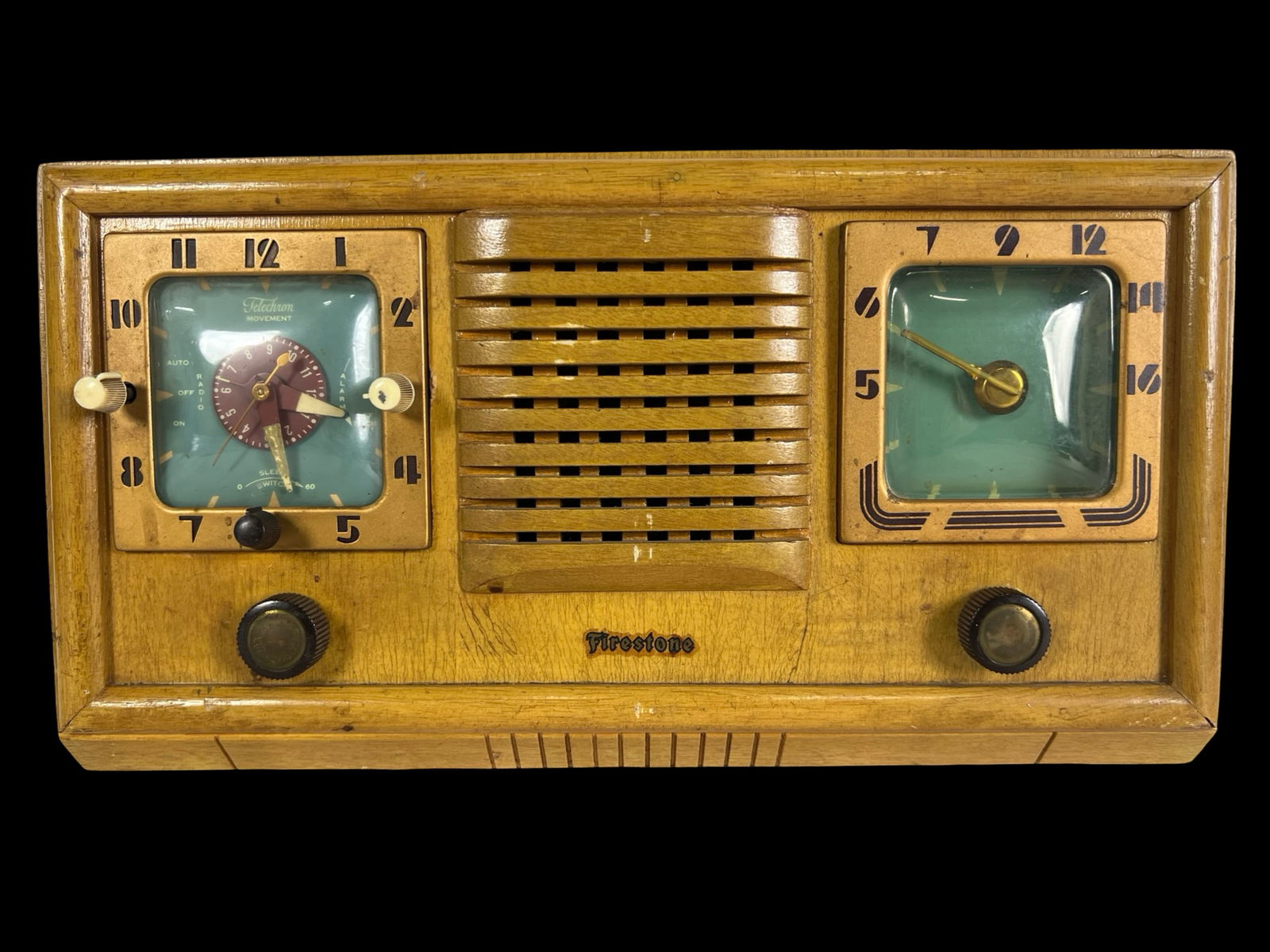 Vintage Firestone 4A110 AM Clock Radio (1 of 3)