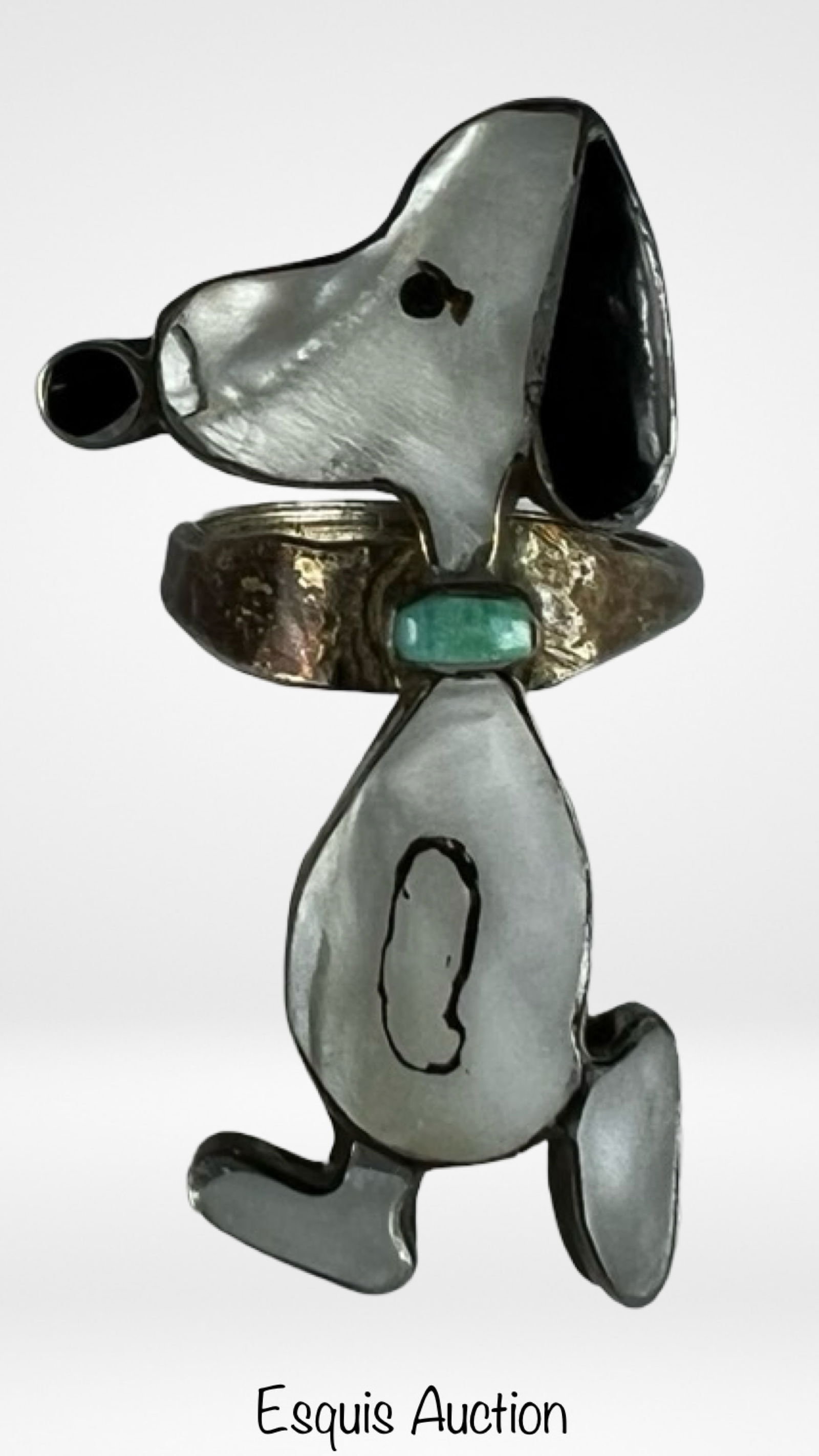 Vintage Zuni Sterling Silver MoP Inlay Snoopy Ring (1 of 4)