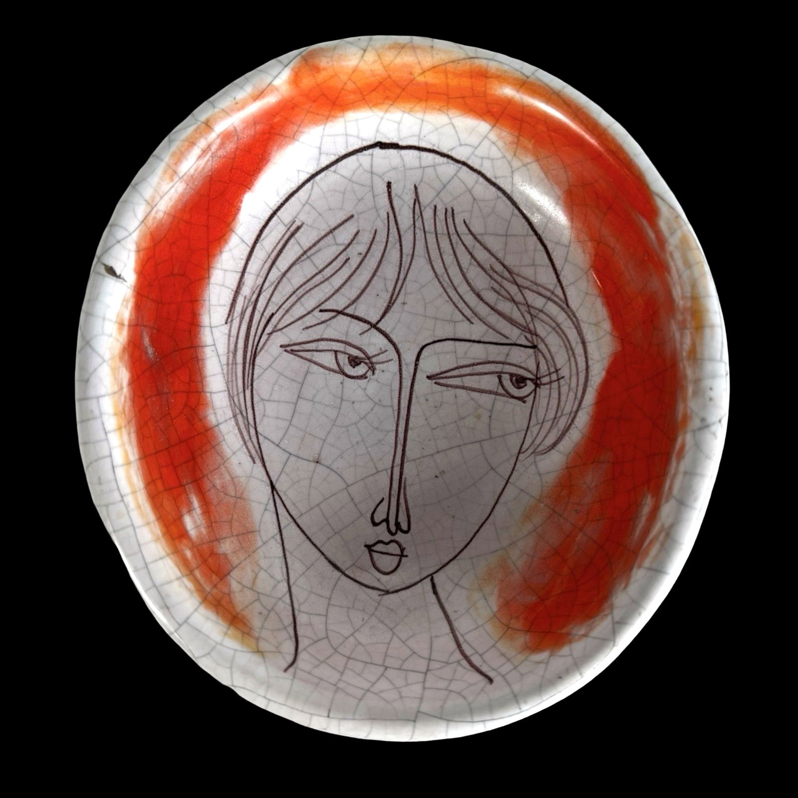 MCM Raymor Italian Ceramic Bowl w/ Lady Portrait: Striking mid-century modern ceramic bowl attributed to Raymor, featuring a stylized female portrait rendered in fine black linework over a white crackle glaze. The expressive face is encircled by bold