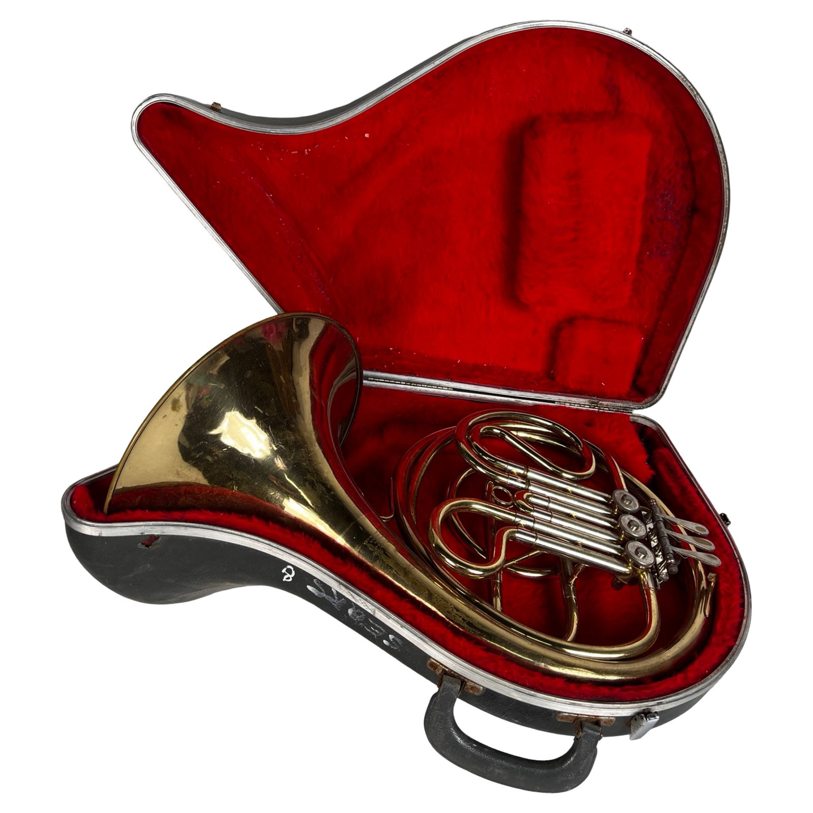 Getzen Caravelle French Horn In Case: Vintage Caravelle French horn by DEG Products, designed by Don E. Getzen of Lake Geneva, Wisconsin. This brass single French horn features rotary valves and is marked with the Caravelle and DEG engrav