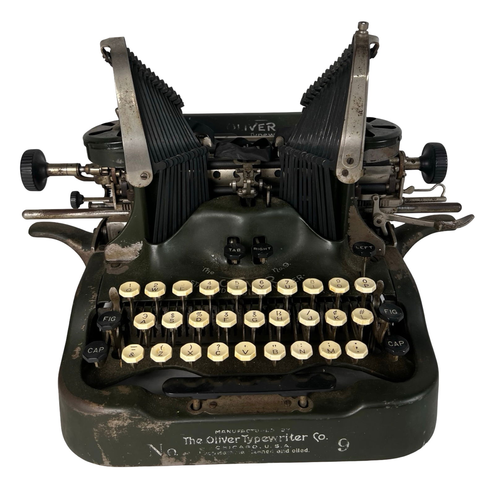 Oliver No. 9 Batwing Typewriter - Circa 1918 (1 of 6)