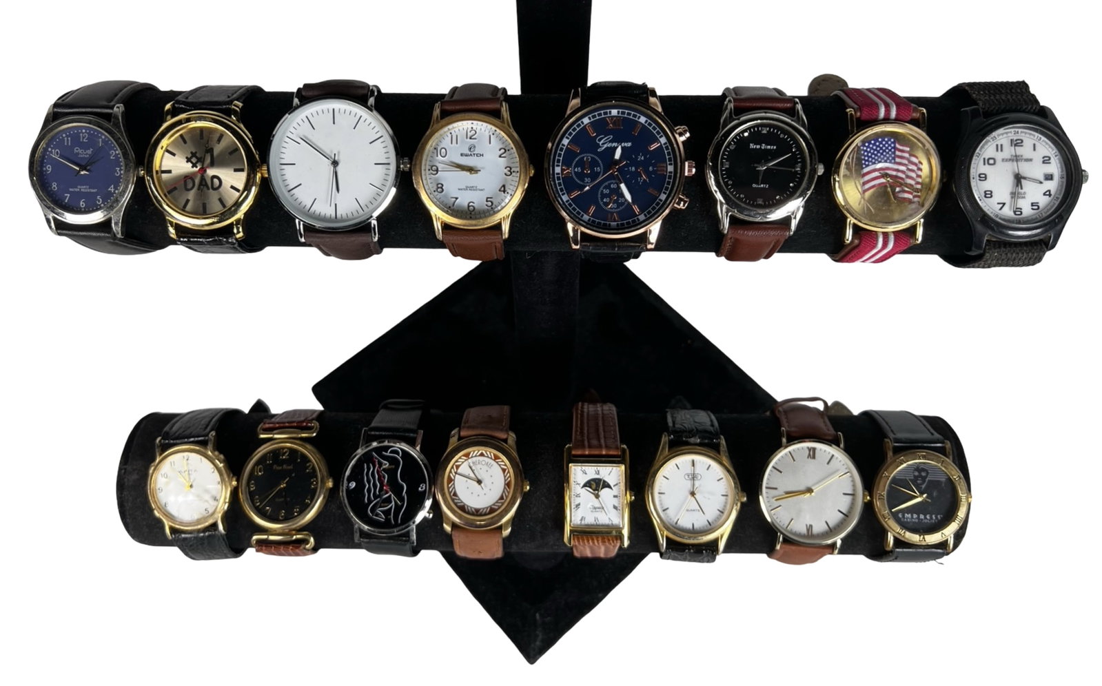 Assortment of Men's Wrist Watches: Group of Men's Wrist Watches. Untested, some might be as found