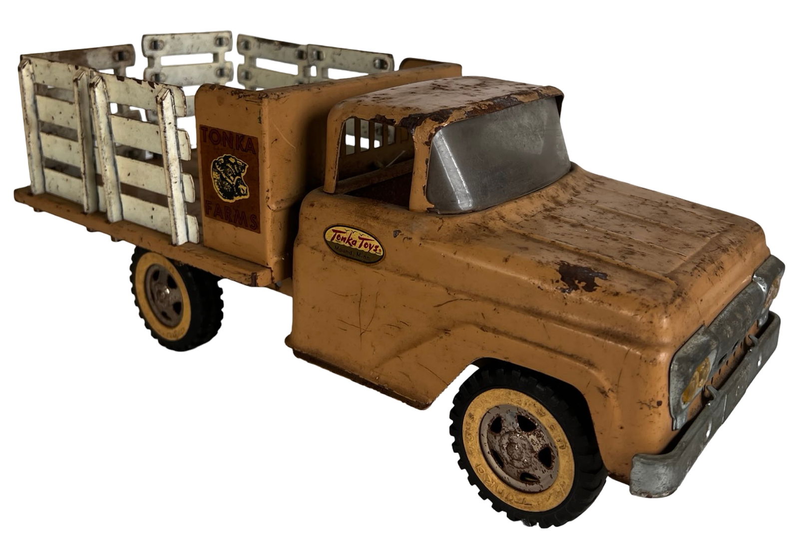 1950s Tonka Farms Pressed Steel Stake Truck (1 of 5)
