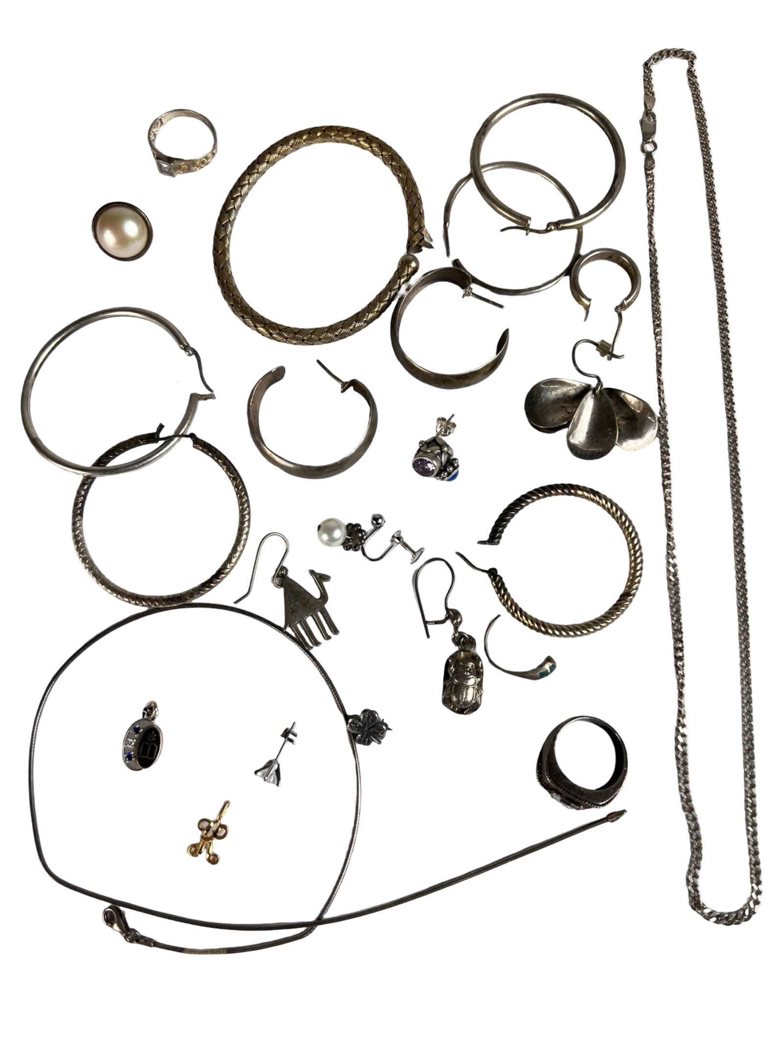 10k, 14k Gold & Sterling Silver Jewelry- Scrap: 10k, 14k Gold & Sterling Silver Jewelry- mostly Scrap, as found.