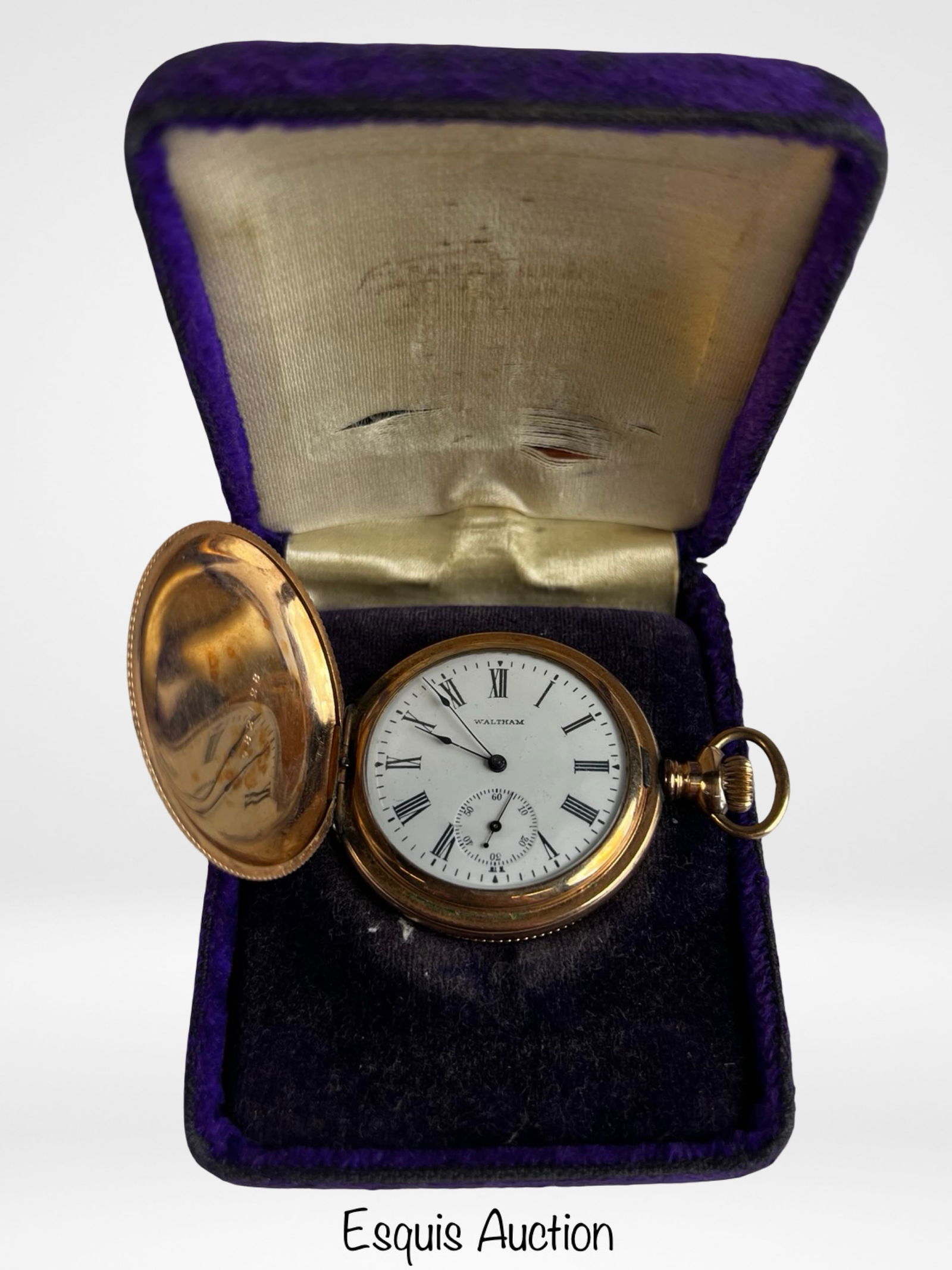 Antique American Waltham Gold Filled Pocket Watch: Antique American Waltham Gold Filled Pocket Watch. Some age related wear, non running condition.