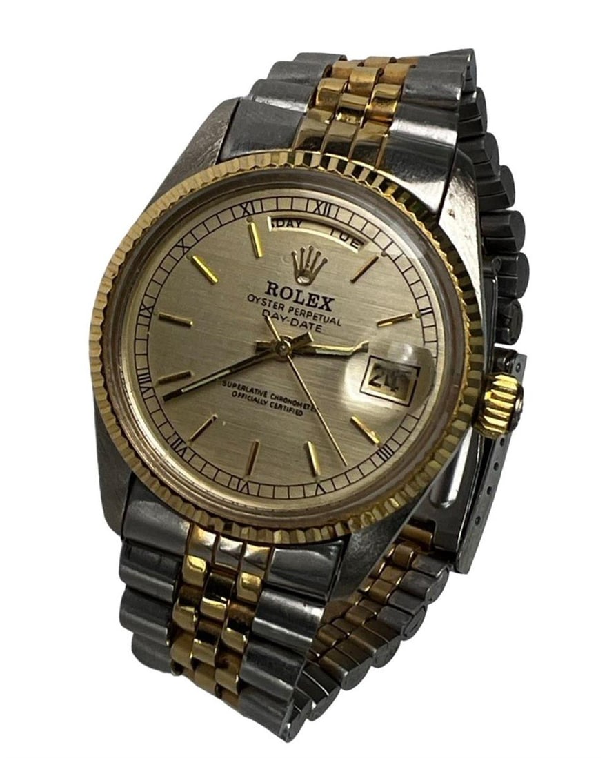 Gentlemen's Perpetual Day-Date Wrist Watch (1 of 3)