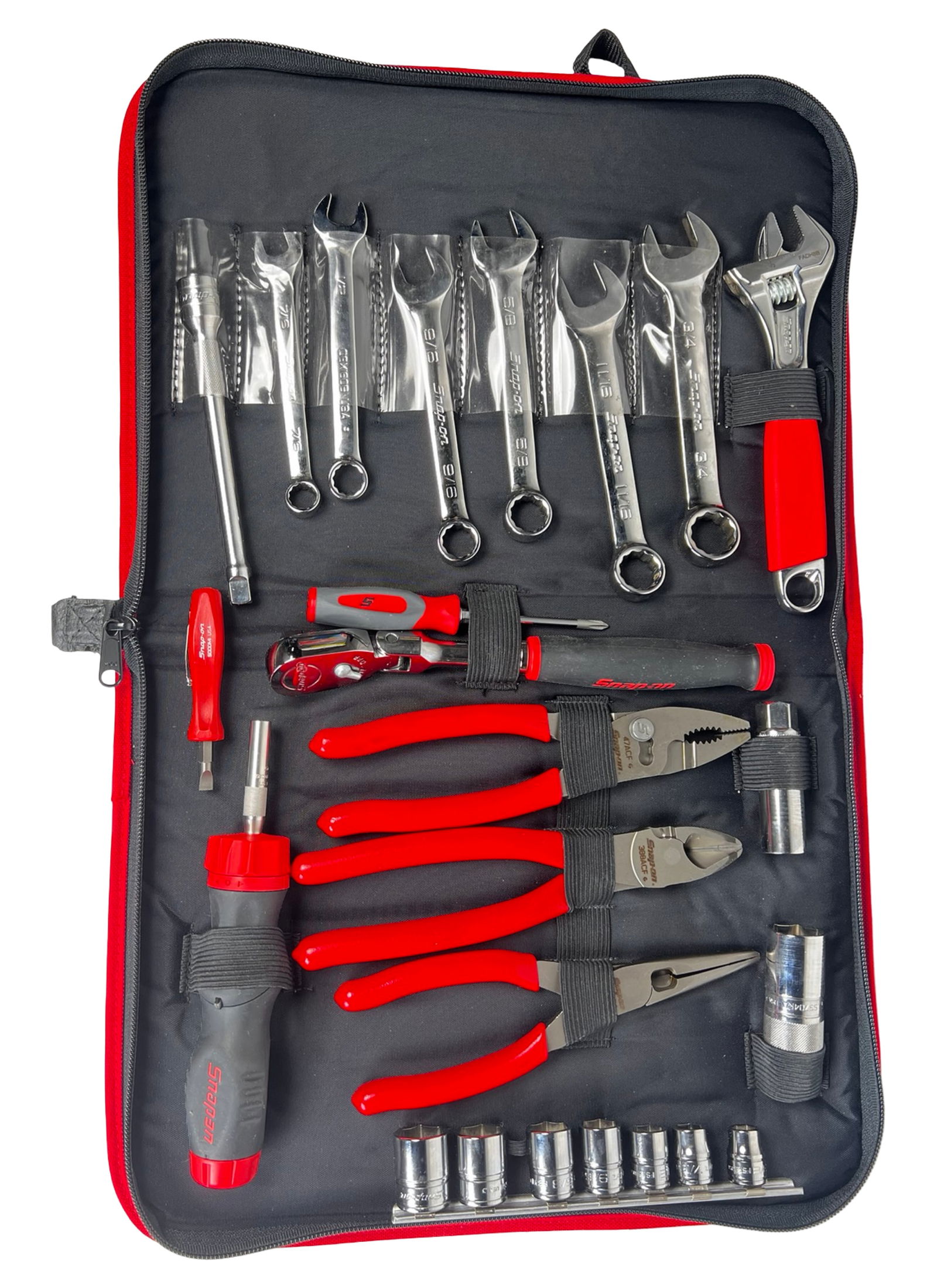 Snap-on Standard Apprentice Tool Set: Snap-on Standard Apprentice tool set housed in a branded soft zip case. The set includes a selection of combination wrenches, sockets with rail, ratchet, adjustable wrench, pliers (including needle