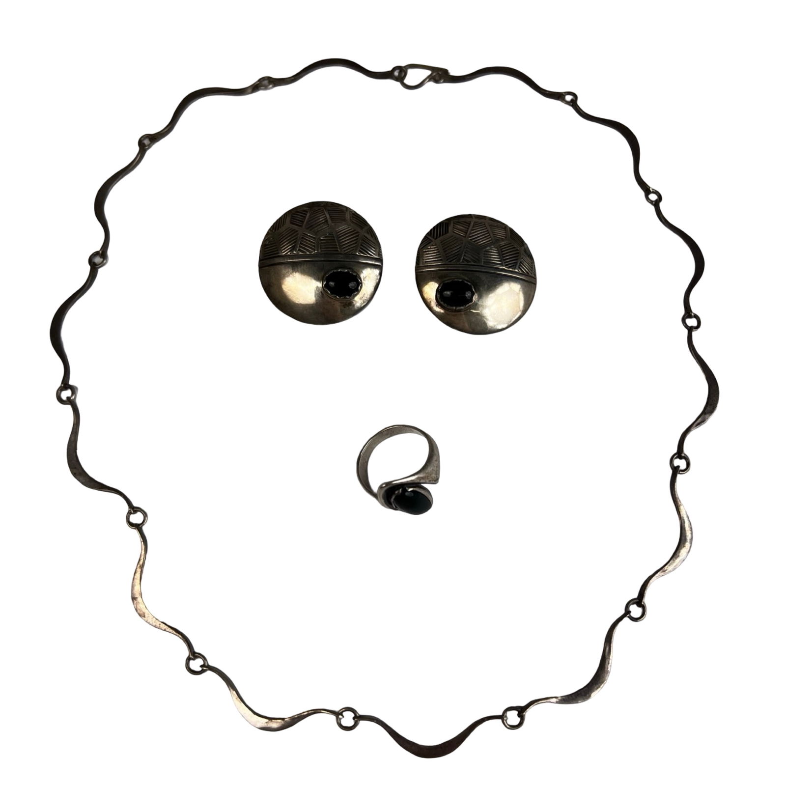 Sterling Silver Jewelry- Necklace Earrings Ring: Stylish sterling silver jewelry group featuring a modernist link necklace, a pair of Native American sterling earrings set with black onyx and marked "AM," and a coordinating sterling ring with black