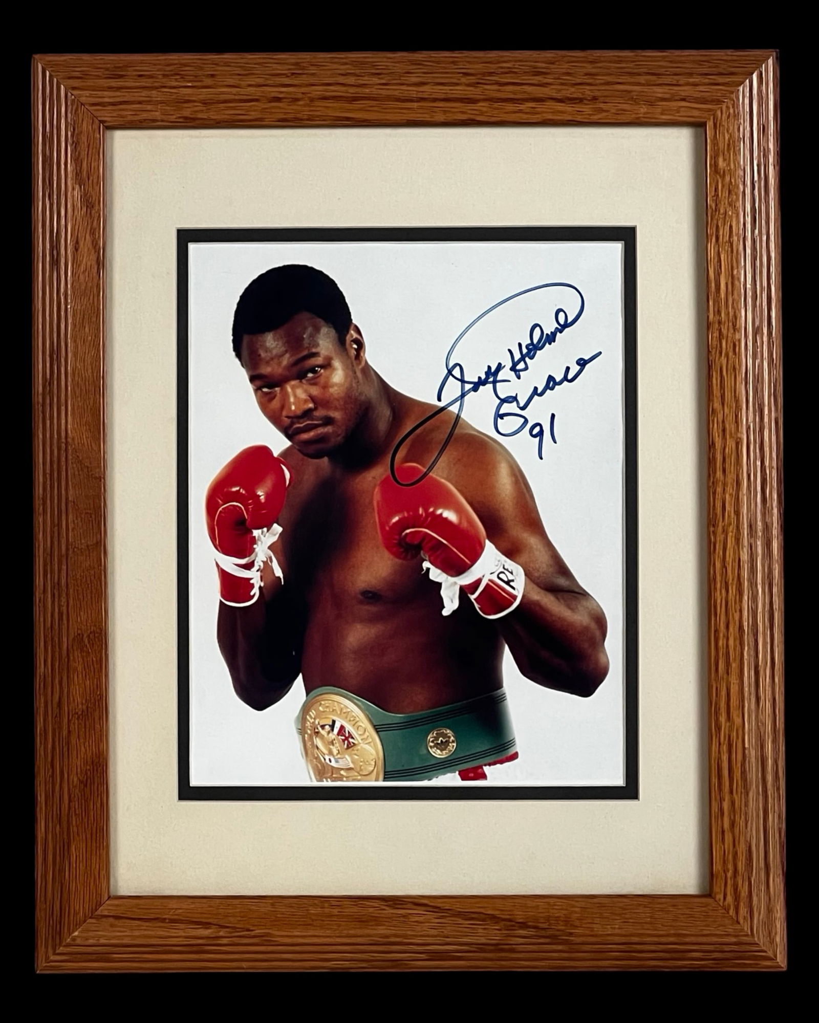 Larry Holmes Easton Assassin Signed Boxing Photo (1 of 3)
