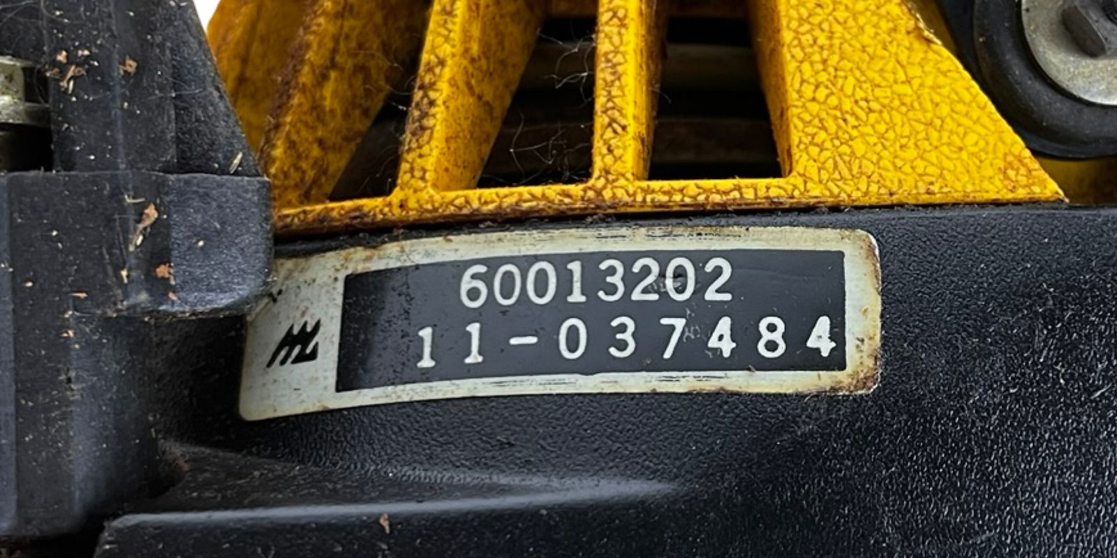 McCulloch Eager Beaver 2.1 Chainsaw - 4