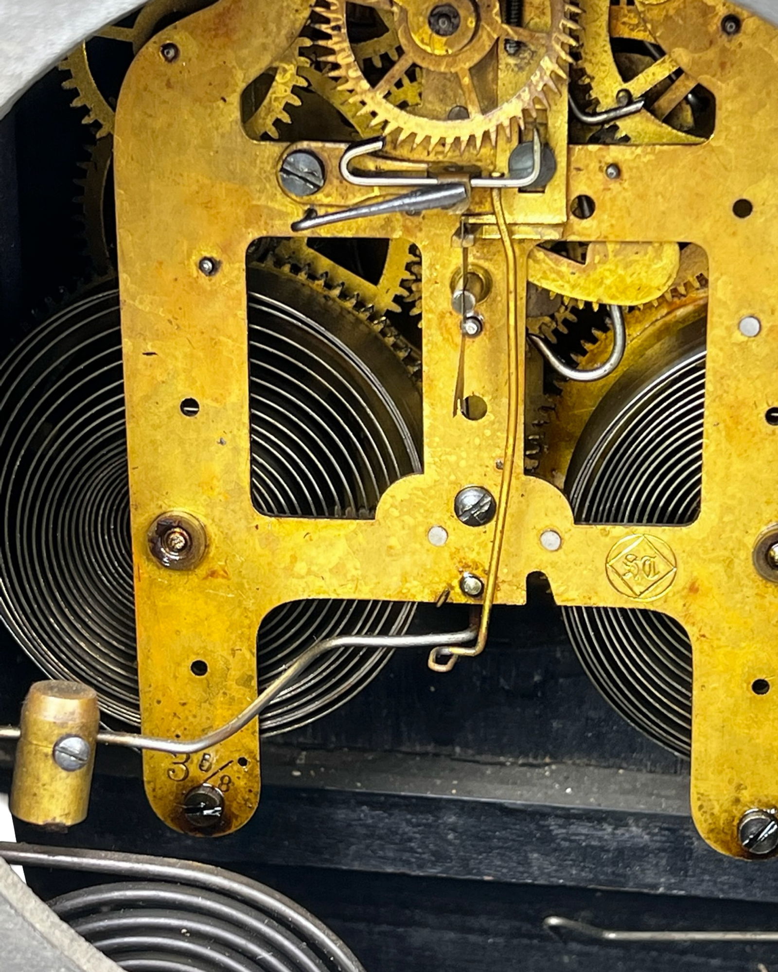 Antique Seth Thomas Mantel Clock - 4