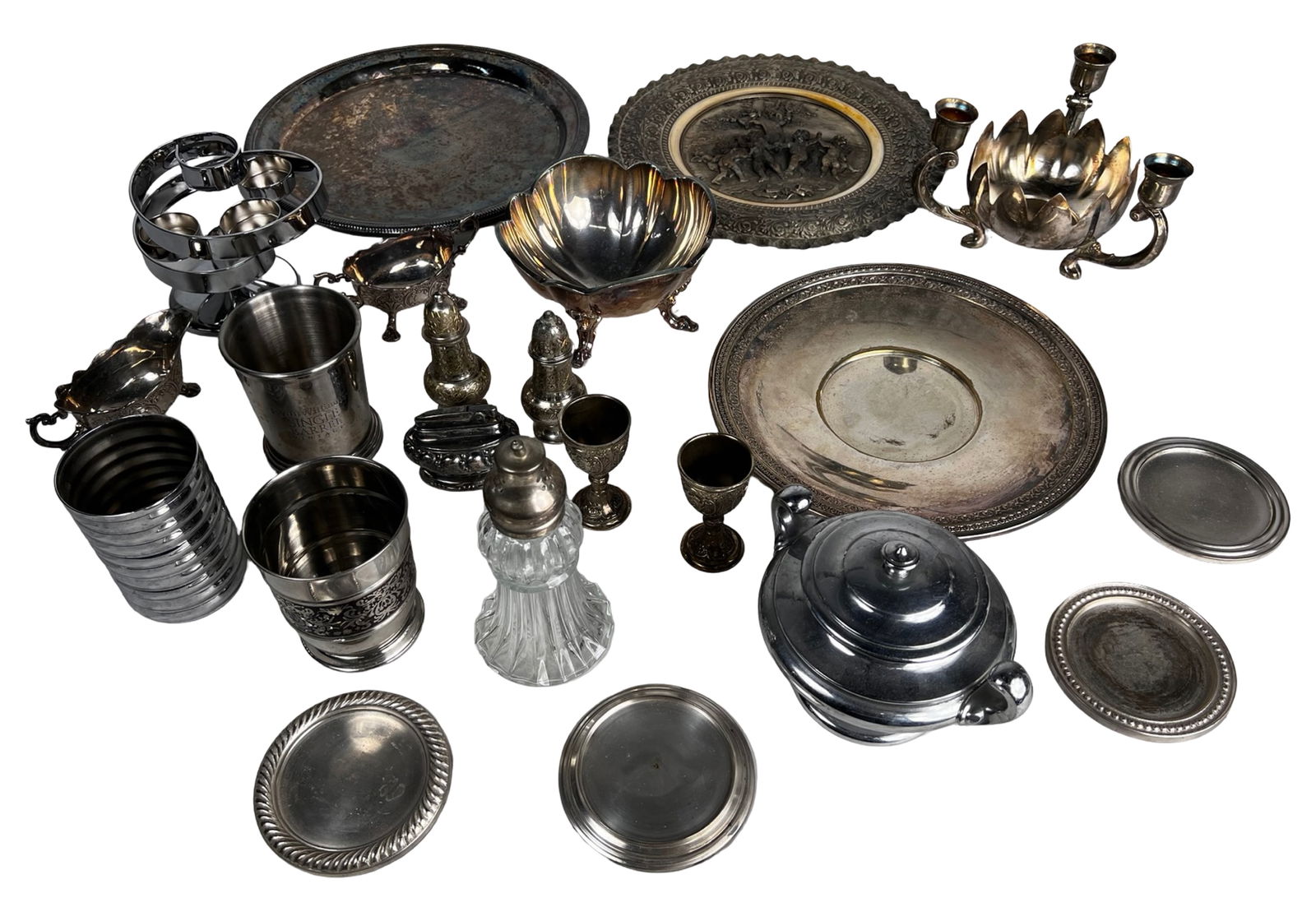 Large Vintage Silverplate Serving Lot Trays Bowls (1 of 6)