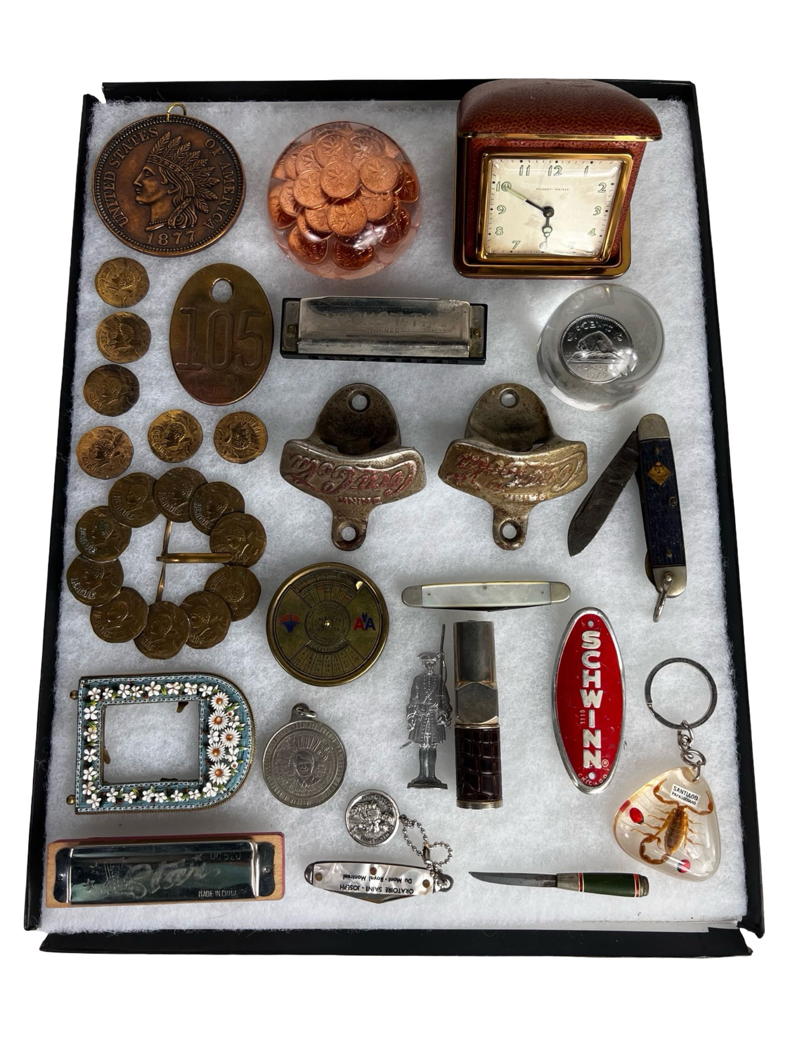 Vintage Small Collectibles – Razors, Memorabilia, (1 of 9)