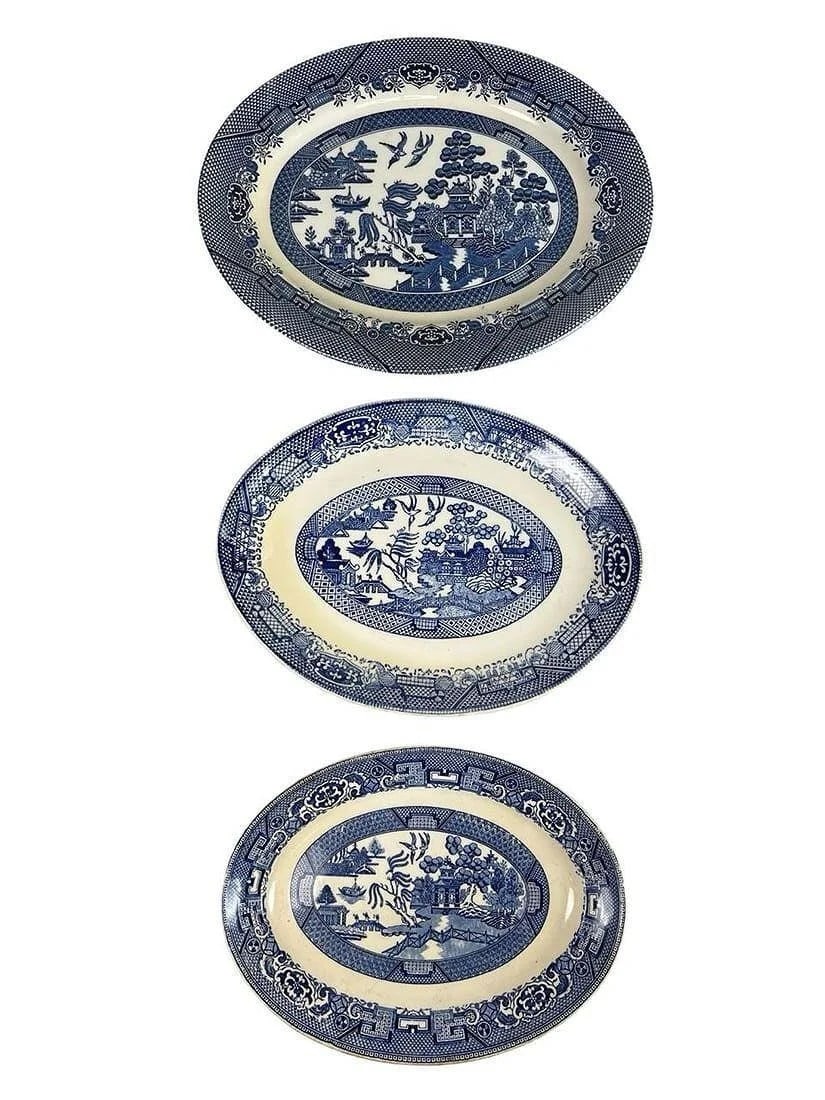 Vintage Blue Willow Ceramic Serving & Tableware - 3