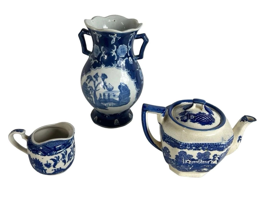 Vintage Blue Willow Ceramic Serving & Tableware - 5