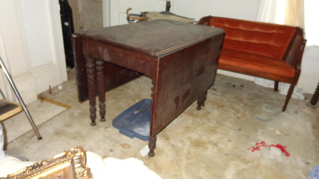 Old 6 Legged Gated Table: Old 6 Legged Gated Table